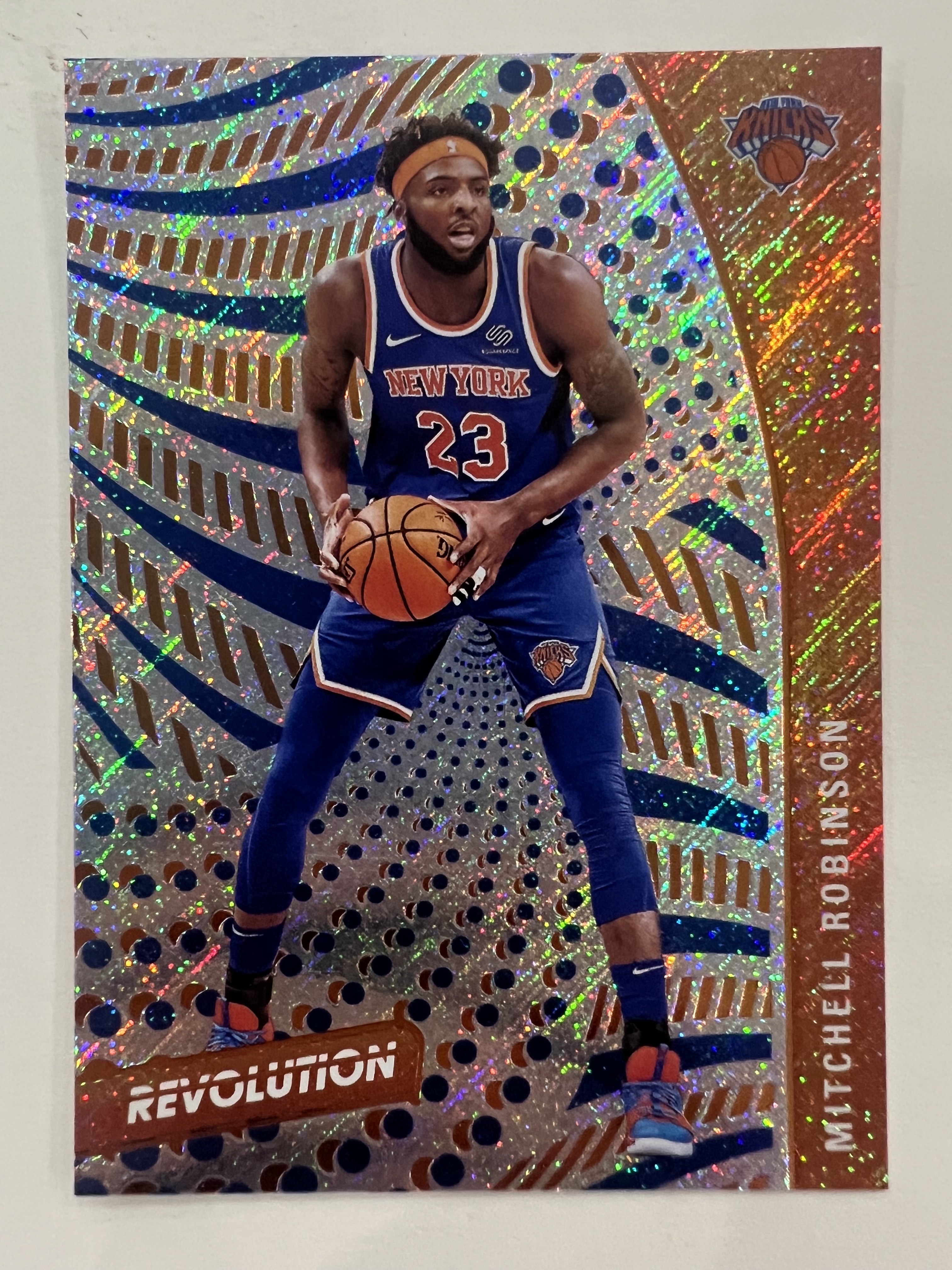 2020-21 Panini Revolution Mitchell Robinson 米切尔 罗宾逊 尼克斯队 革命 折射卡 未来可期 值得收藏 凑套必备 实卡精美 卡品如图 热门球星  #76