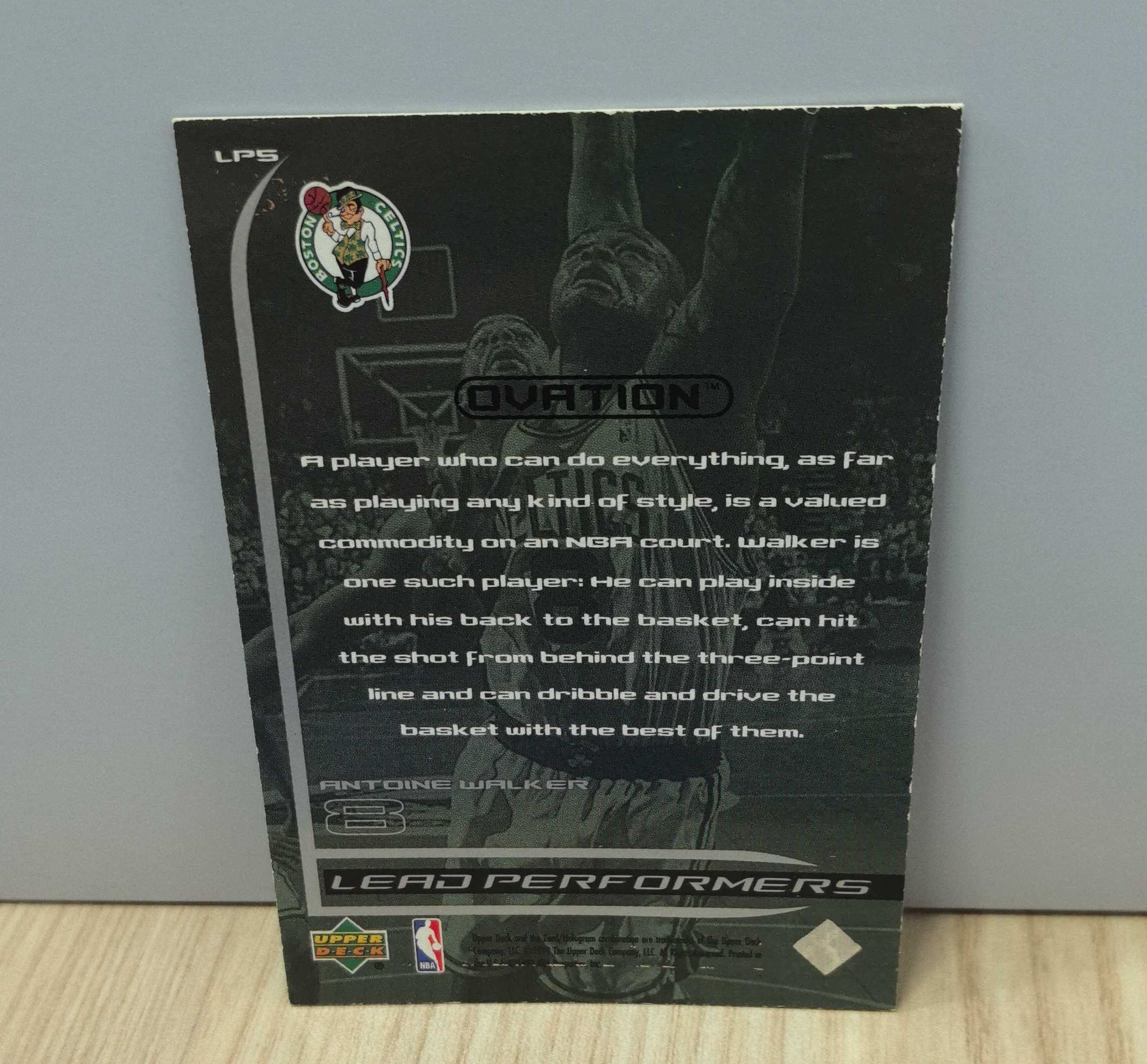 1999-00 Upper Deck Ovation Antoine Walker 安托万-沃克 胖头陀 凯尔特人全明星 先后效力于绿军 小牛 老鹰 热火 森林狼硬通货 极具收藏价值