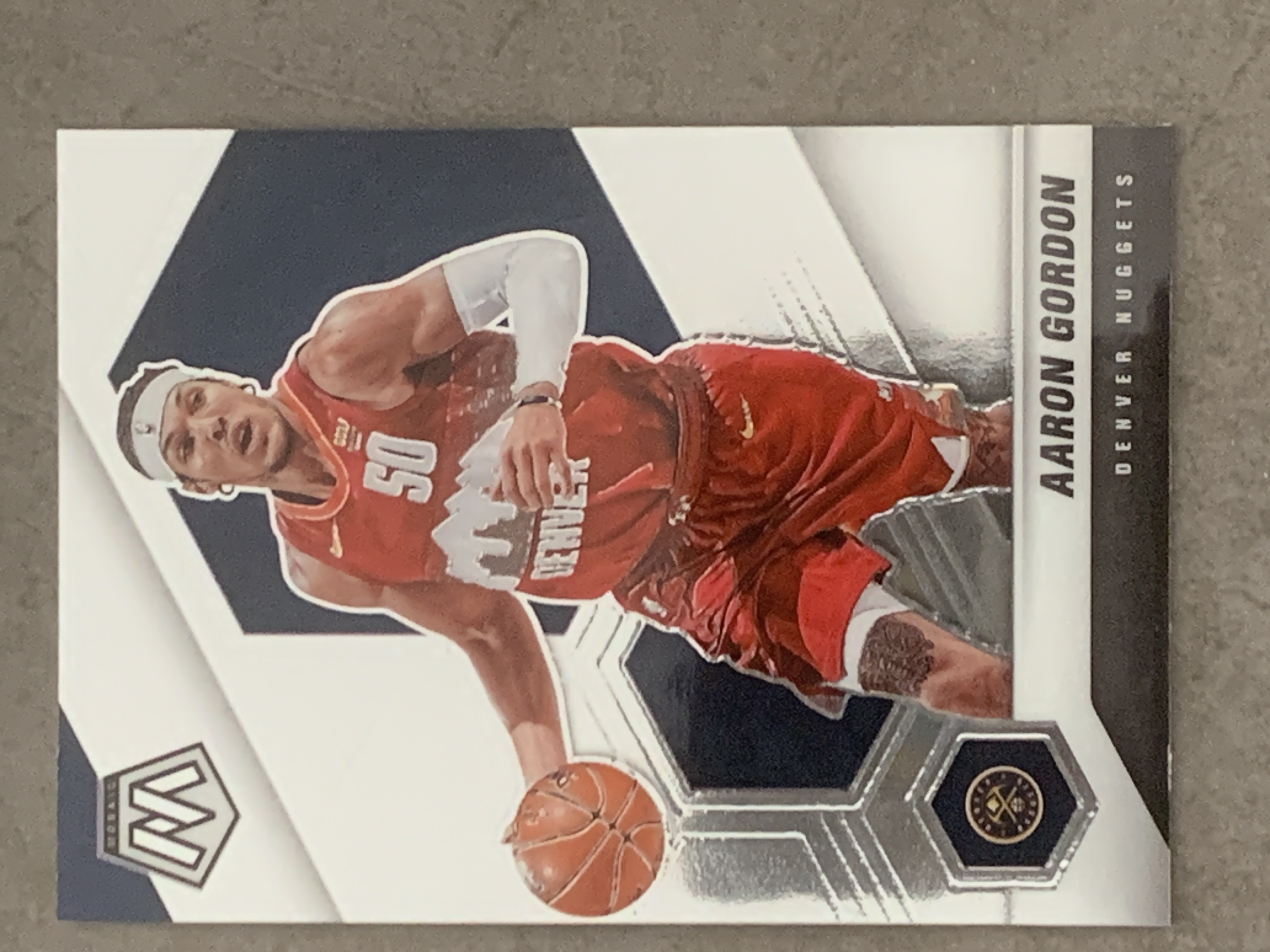 (S1) 2020-21 PANINI 马赛克 BASE 无冕之王 阿隆 戈登  掘金  近期大热球星  收藏必备 卡品如图  ! ! !