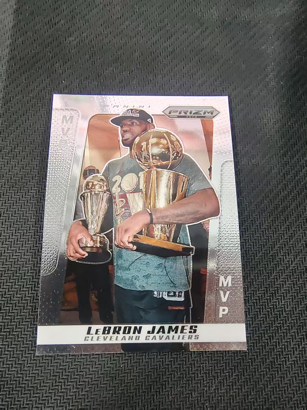 【可合并,不累计】2024-25 Panini Prizm LeBron James DECA PZ 热火 勒布朗 詹姆斯 老詹 复刻 MVP 捧杯 划痕 边角瑕疵 #294