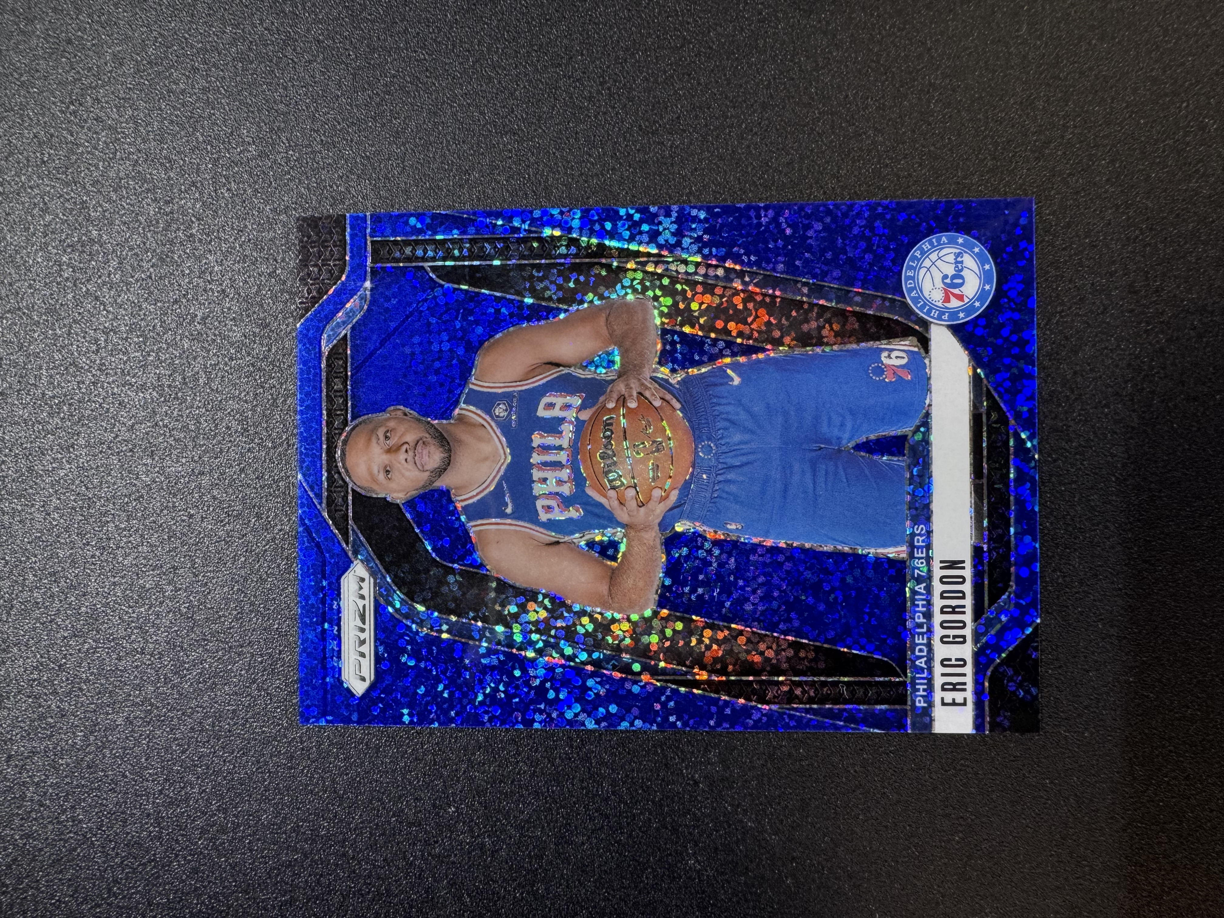 2024-25 Panini Prizm Eric Gordon pz 埃里克戈登 76人 144编 蓝碎点折 蓝碎闪折 碎点折 折射 卡品如图 HE928夏路