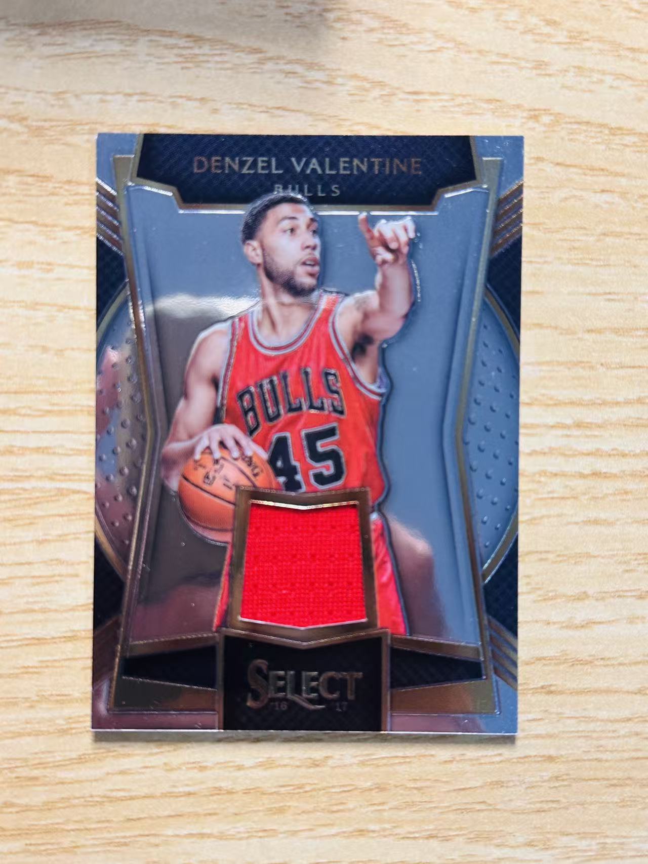 2016-17 Panini Select Denzel Valentine 嘿嘿代卖 丹泽尔 瓦伦丁 球衣 物料 公牛 收藏必备