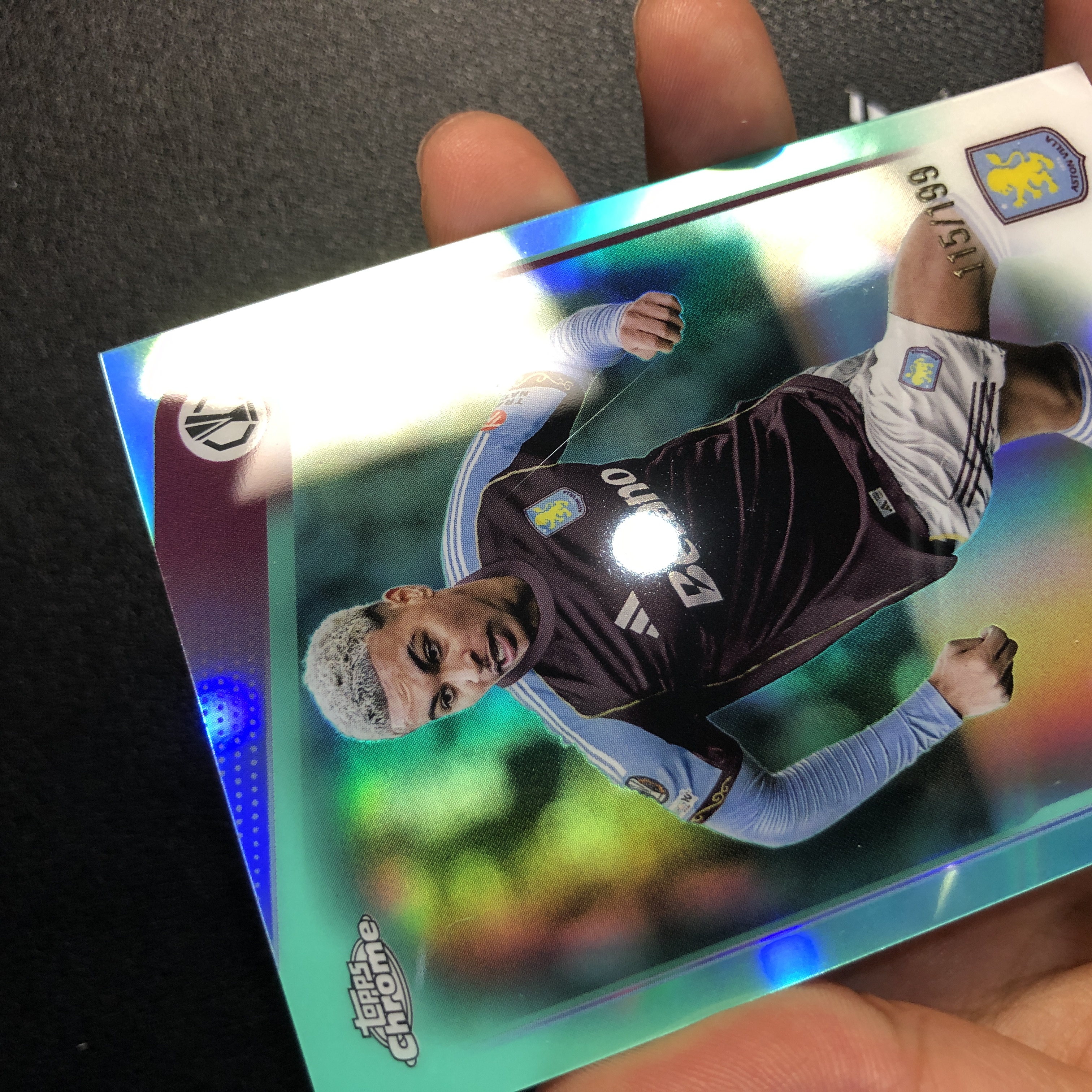 【拔脚代卖】2025-26 Topps Chrome 欧战TC Morgan Rogers 摩根 罗杰斯 阿斯顿维拉 欧联 115/199编 青折 英格兰 多图已拍仔细看图顺丰|拔脚湃湃Q7