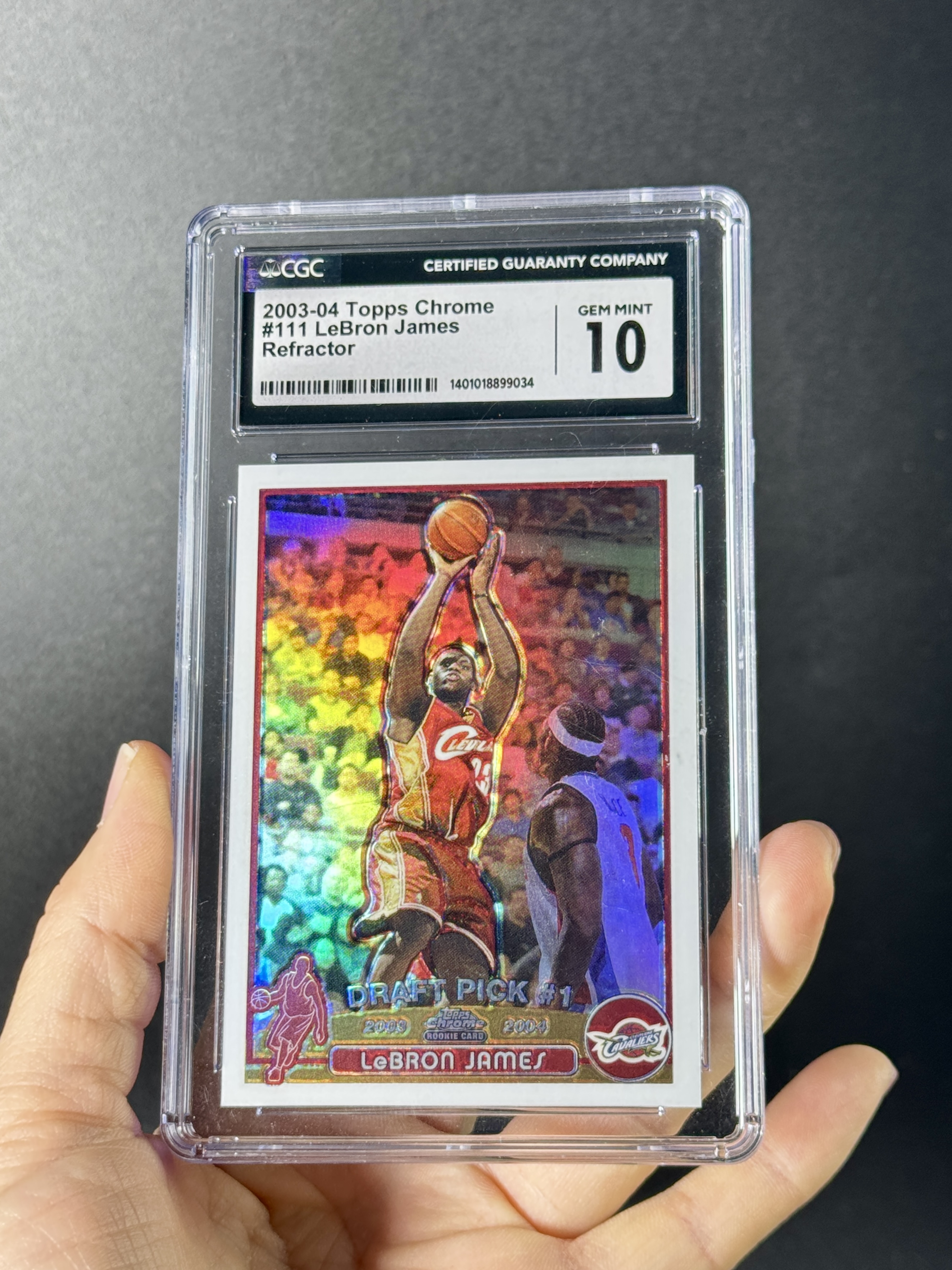 【喷子拍卖】2003-04 topps chrome LeBron James 克里夫兰骑士 勒布朗 詹姆斯 新秀 RC refractor 折射 最正一版新秀卡 大hit卡 折射鼻祖 CGC10分 专收必备 送订制壳 AZZ