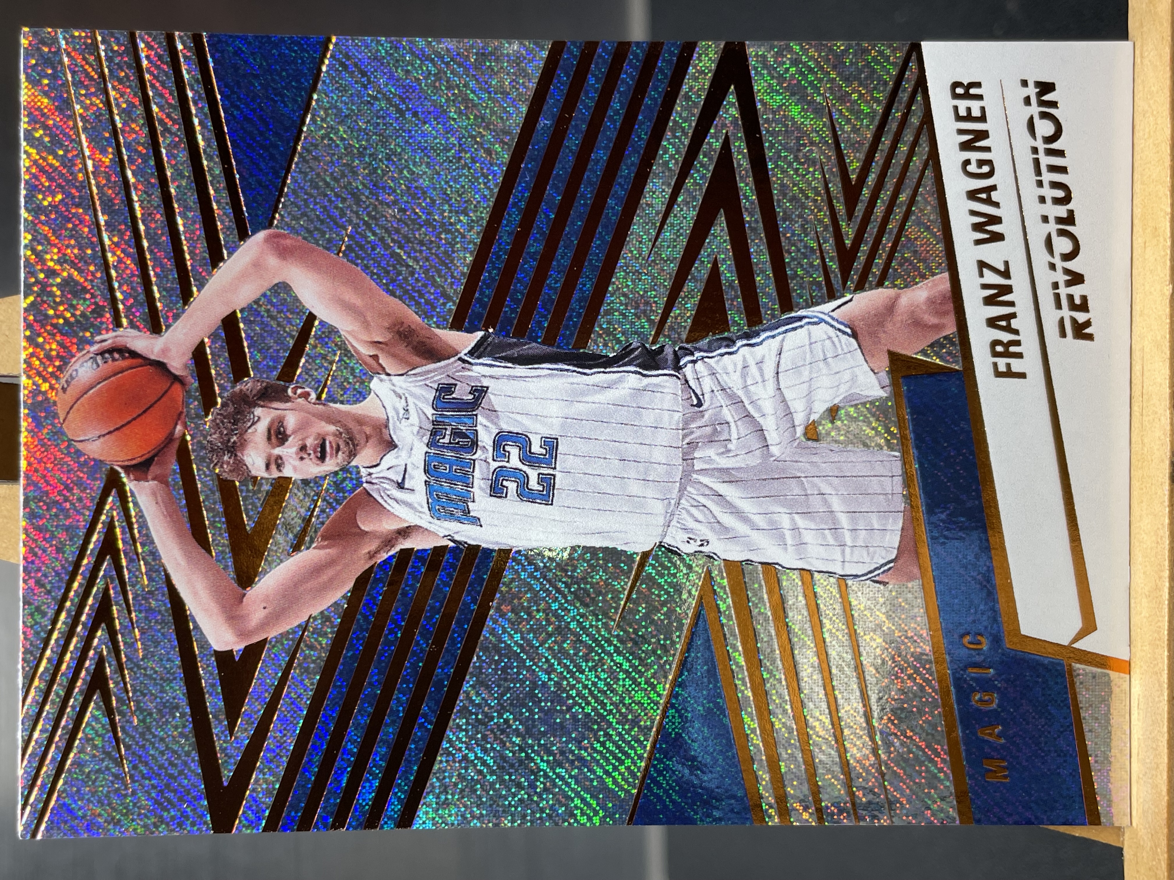(C4) 2024-25 PANINI PRIZM 革命系列 折射 弗朗茨 瓦格纳 魔术  近期大热球星  收藏必备 卡品如图  ! ! !