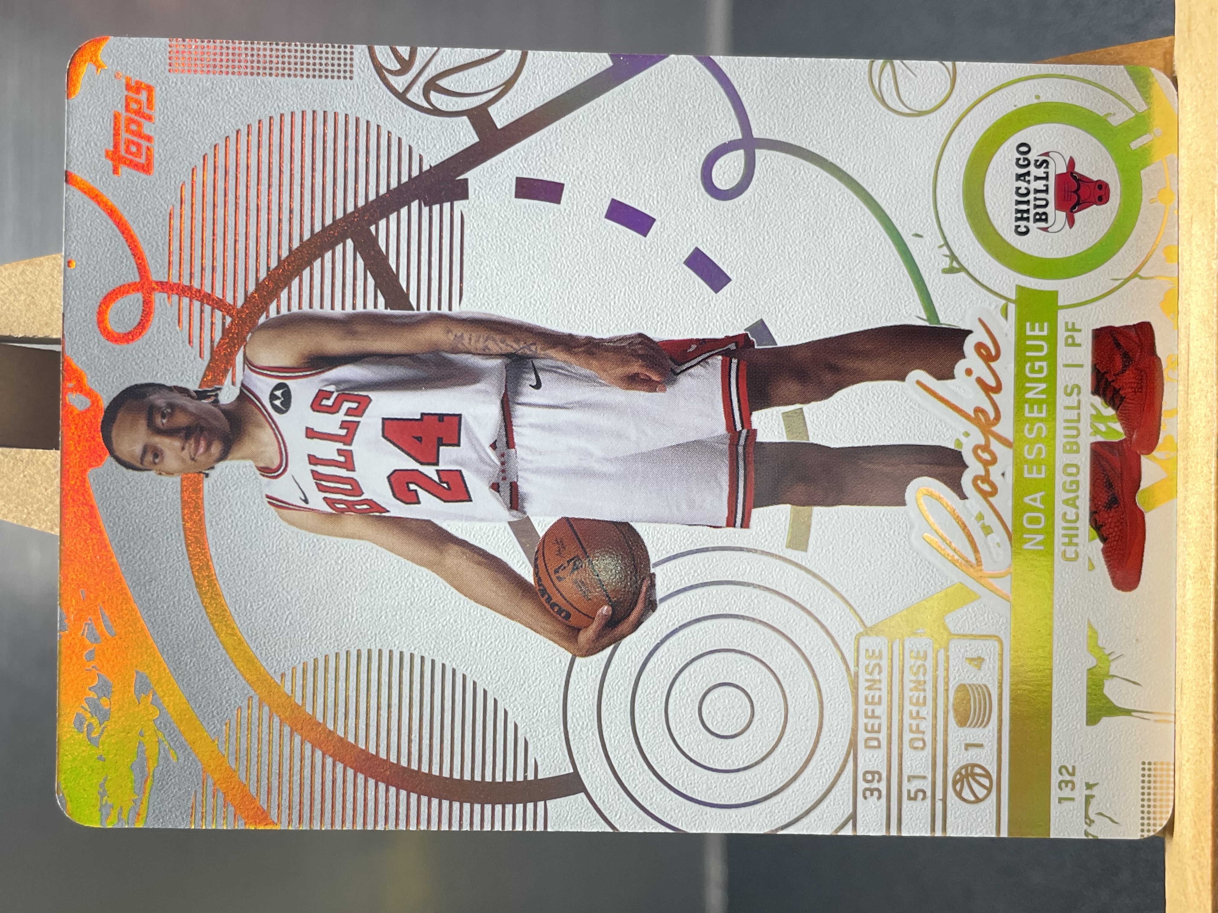 (A12) 2025 TOPPS 折射 诺阿 埃森格 公牛 近期大热球星 收藏凑套必备 卡品如图 !!!
