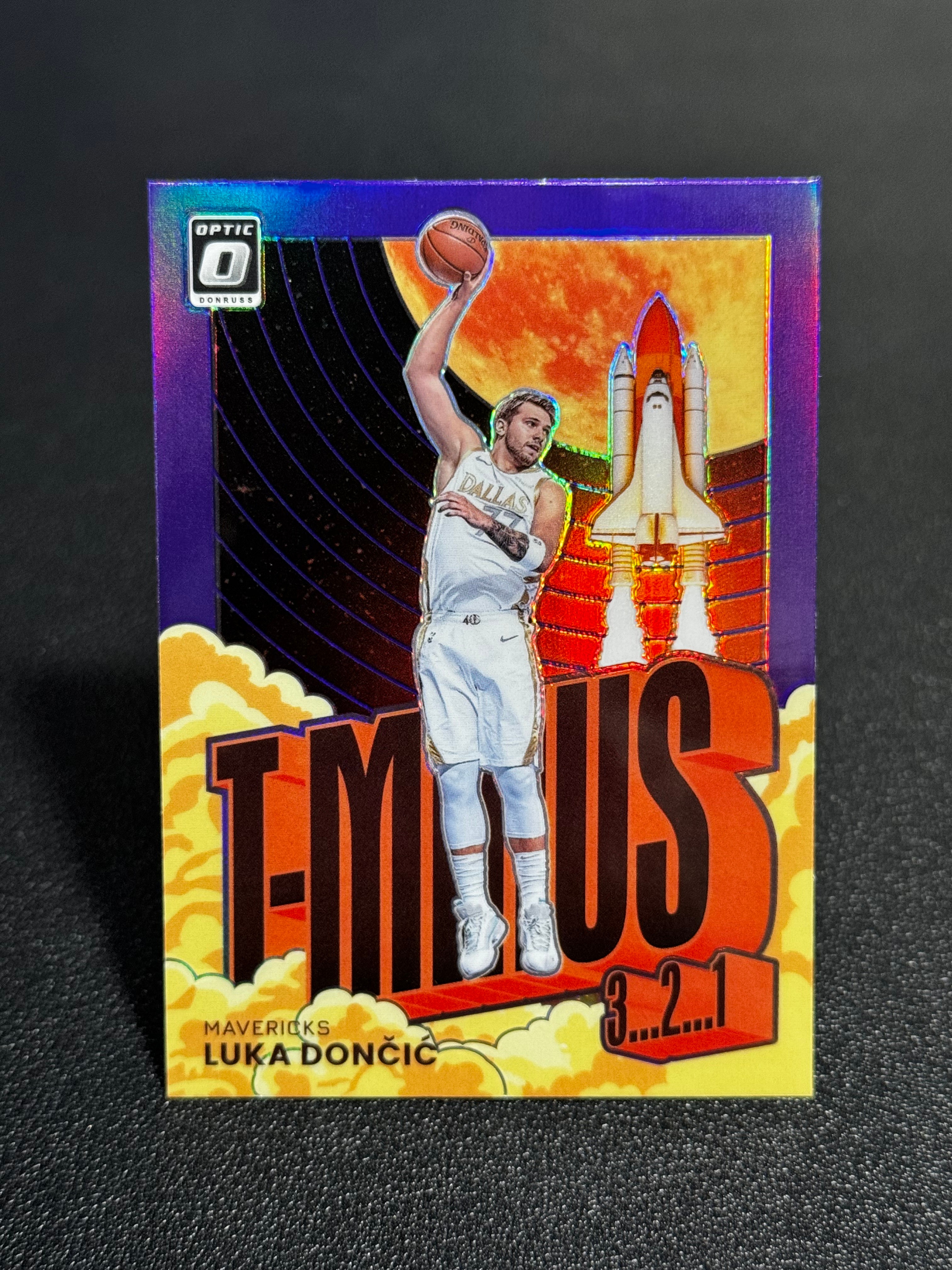 2021-22 Panini Donruss 杜蕾斯 OP 紫折 特卡 独行侠 卢卡・东契奇 Luka Doncic 潜力无限 LWOY