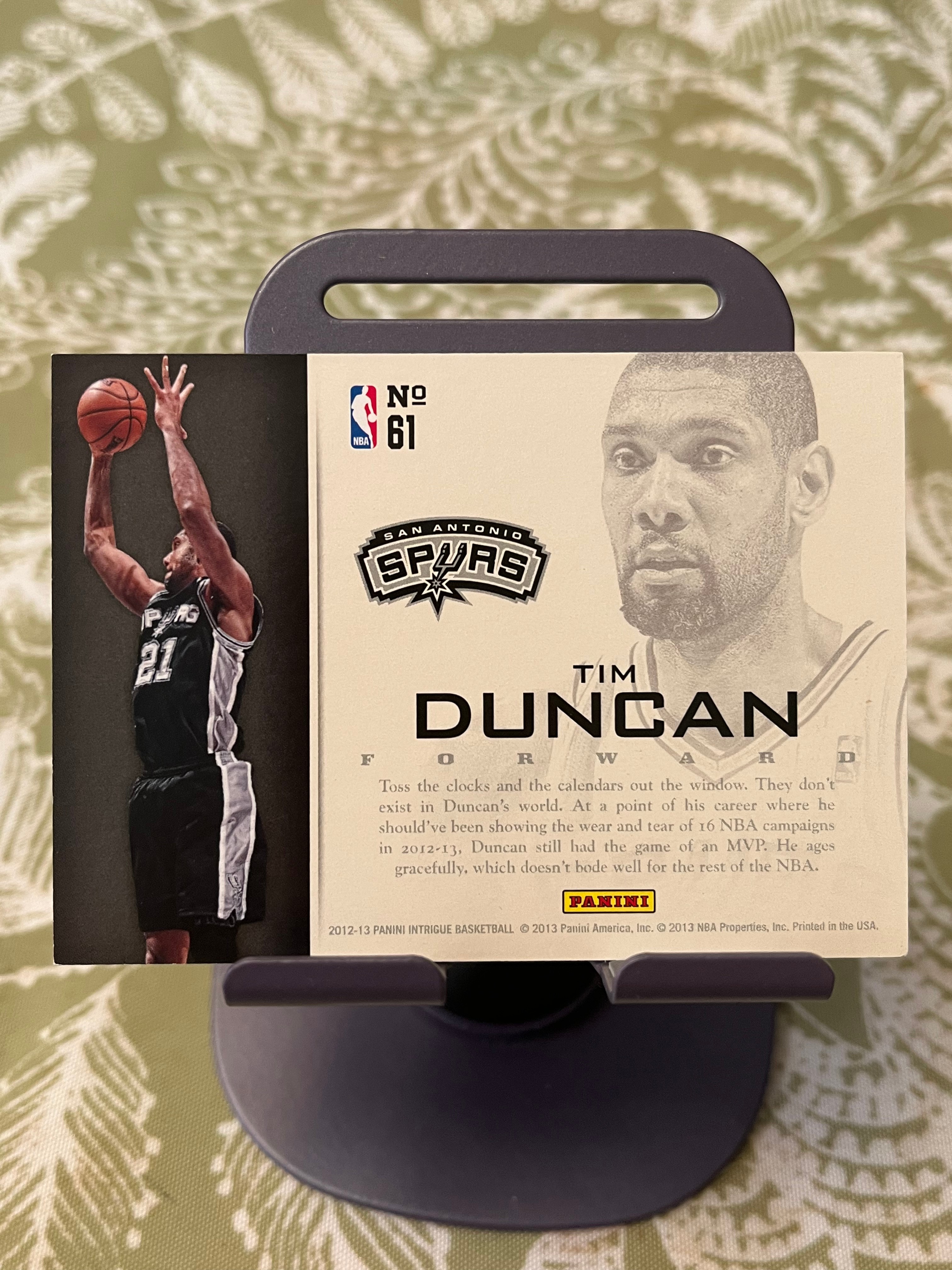 2012-13 Panini Intrigue Tim Duncan 蒂姆 邓肯 石佛 马刺【折射 银色背景 凑套必备 阴谋系列】【边角瑕疵如图 介意勿拍】#1207
