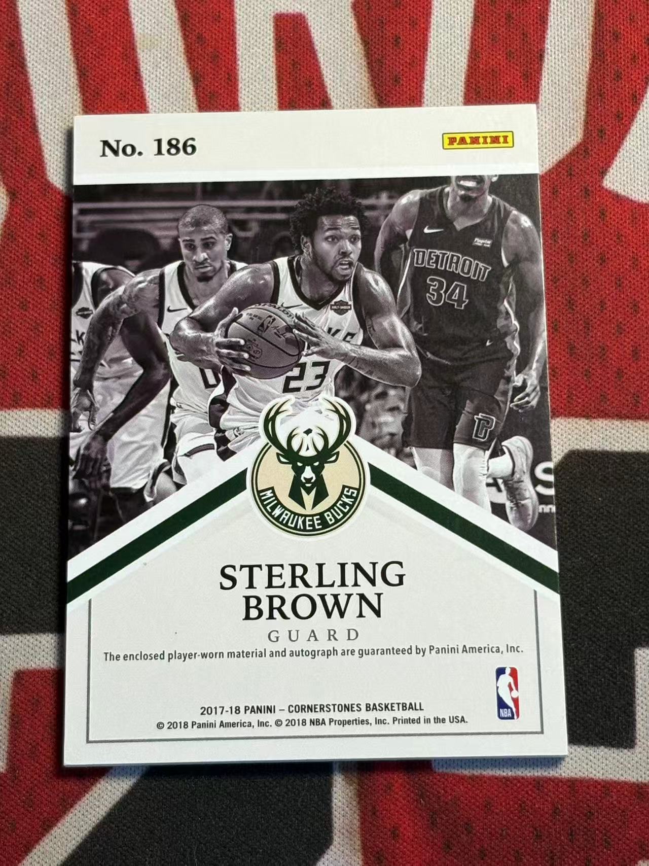 2017-18 PANINI CORNERSTONES大理石系列 Sterling Brown雄鹿 新秀RC 斯特林布朗 199编 RJA 新秀四窗亲穿落场球衣物料切割签字卡 实物卡签【烂臭嘴拍卖】