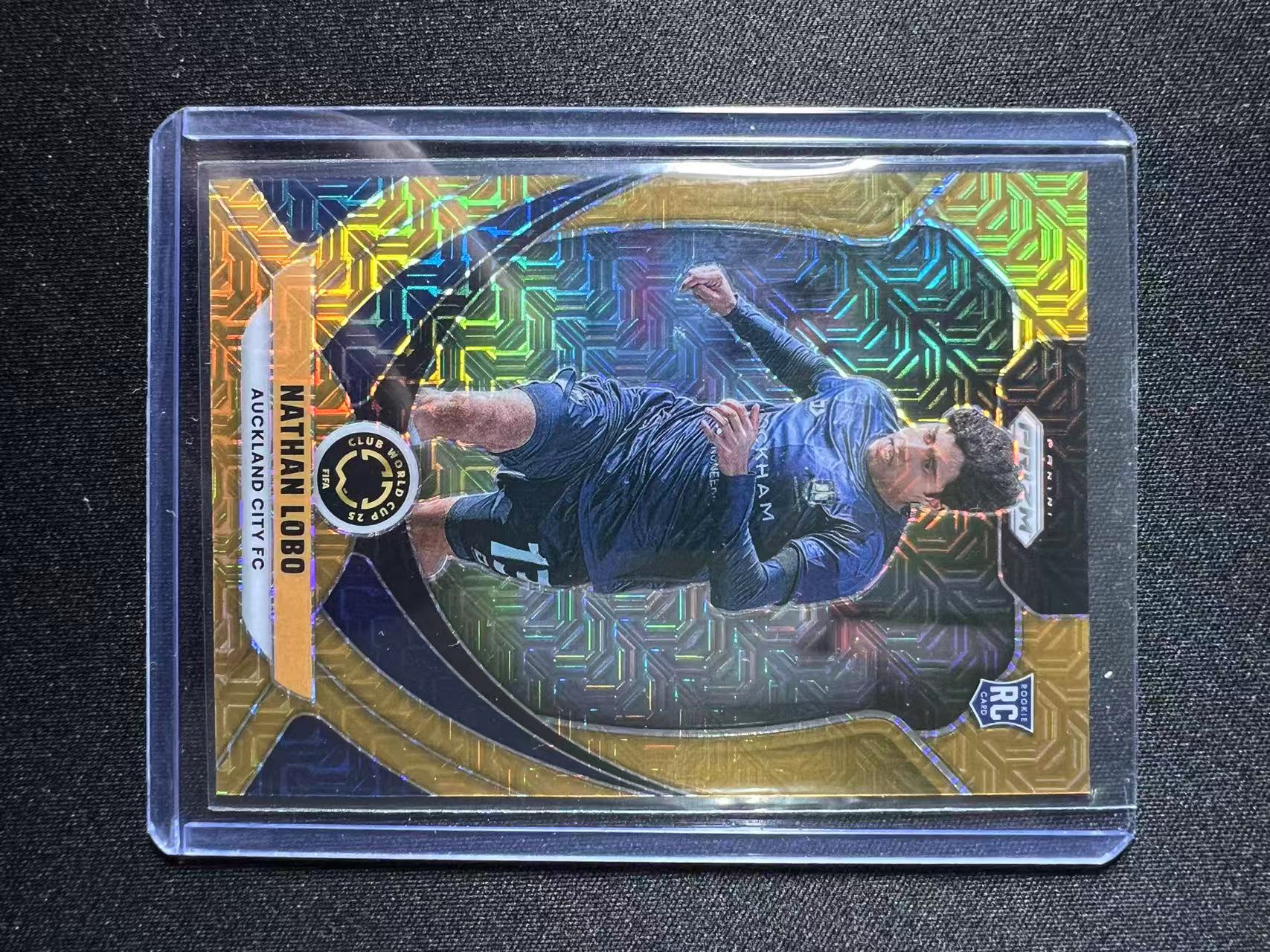 2025 Panini Prizm nathan lobo 【GT足球拍卖】世俱杯PZ系列 内森 洛博 罗博 新秀 奥克兰城 25编 金mojo