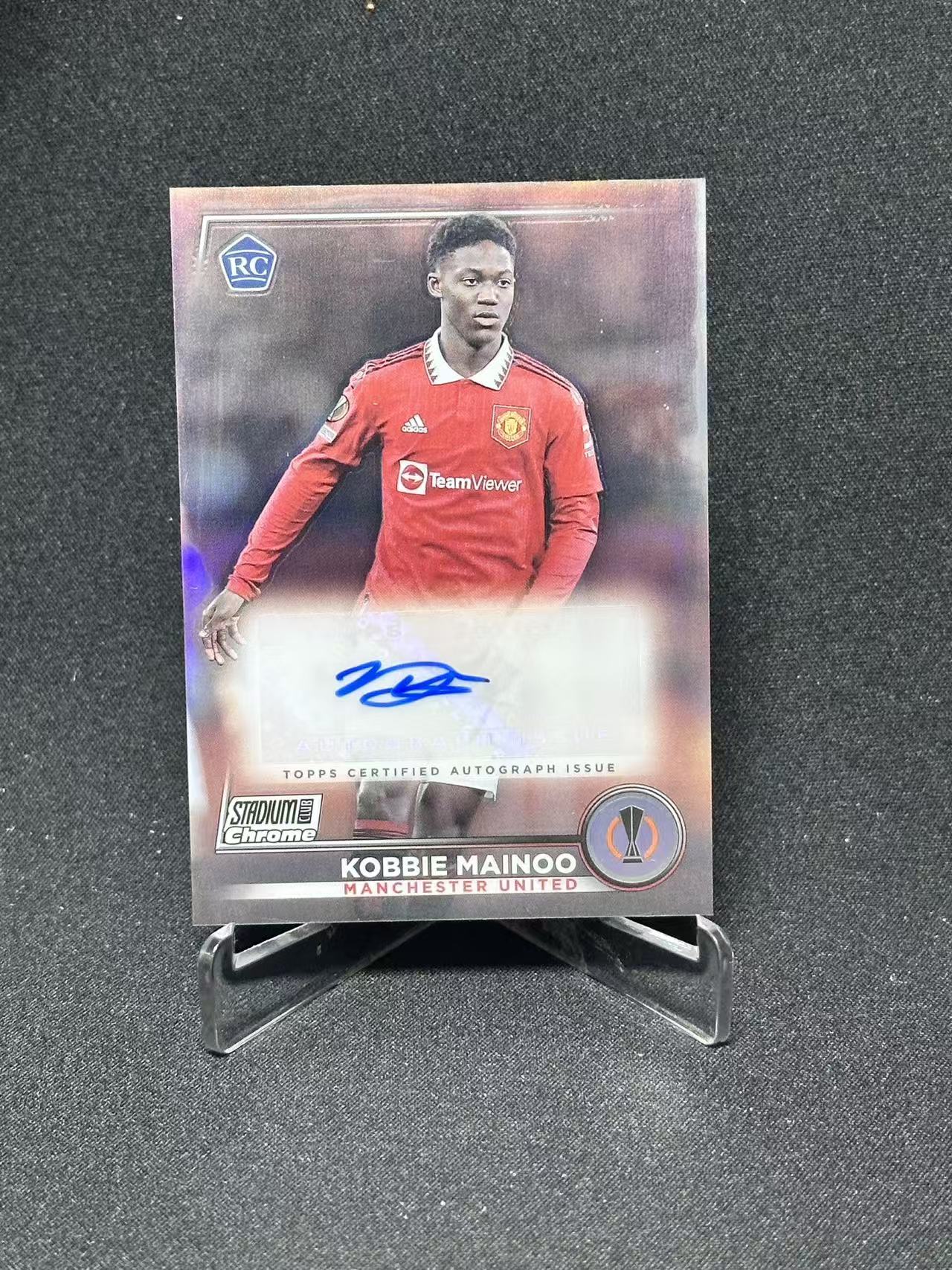 2023 Topps Stadium Club Chrome Kobbie Mainoo RC 【哆哆卡社】科比·梅努 签字 新秀 曼联 欧联中场 卡品如图