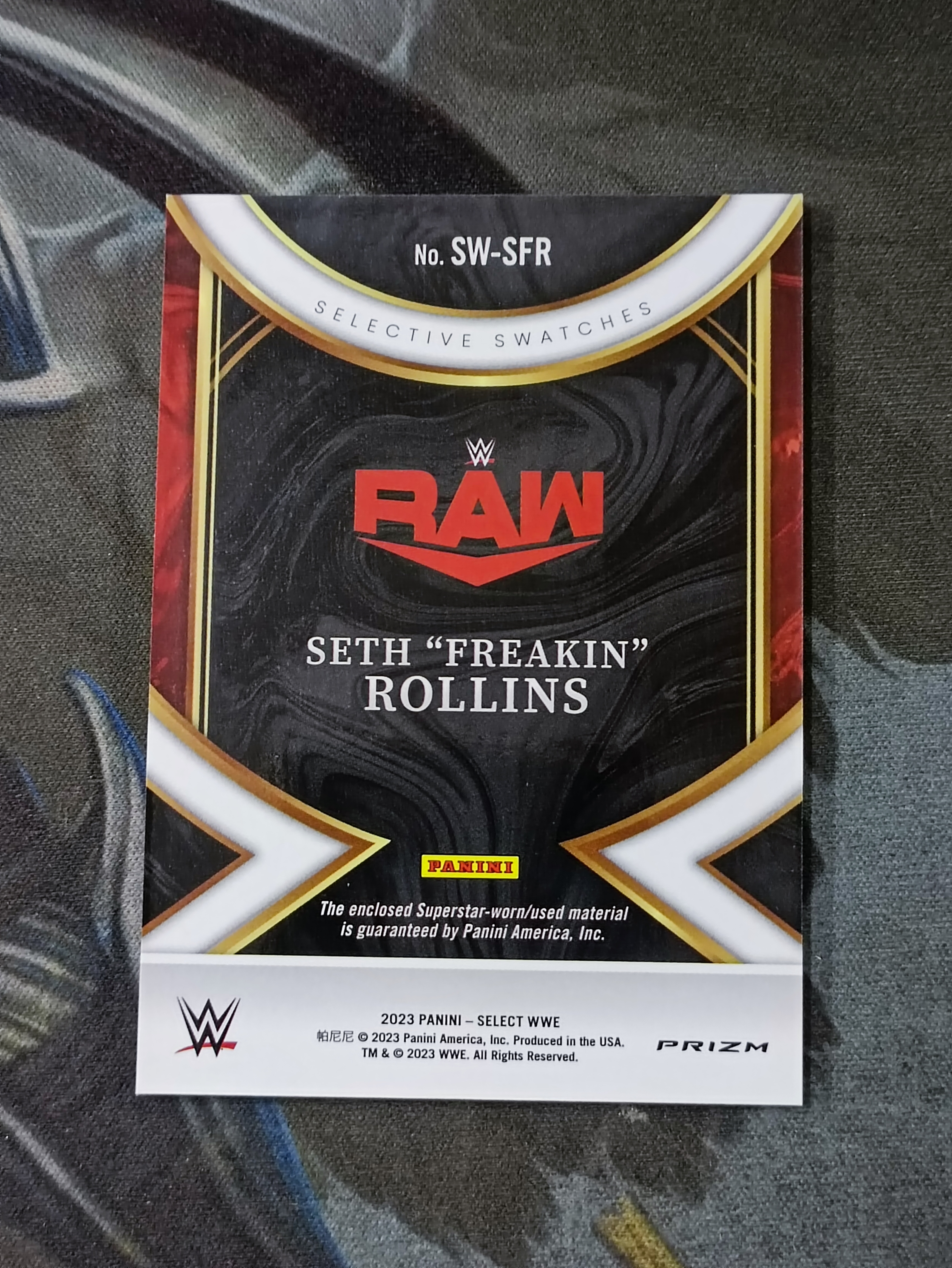 2023 Panini Select WWE Seth “Freakin” Rollins 疯子 赛斯 罗林斯 银折 物料实物 WWE 职业摔角(品见大图微瑕)《苏州卡通》J【ANDY】