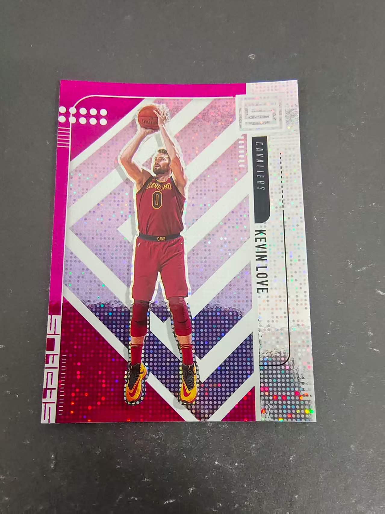 【汽水拍卖】2019-20 Panini Status Kevin Love 爱神 凯文 乐福 骑士 点点折 边角瑕疵 #20