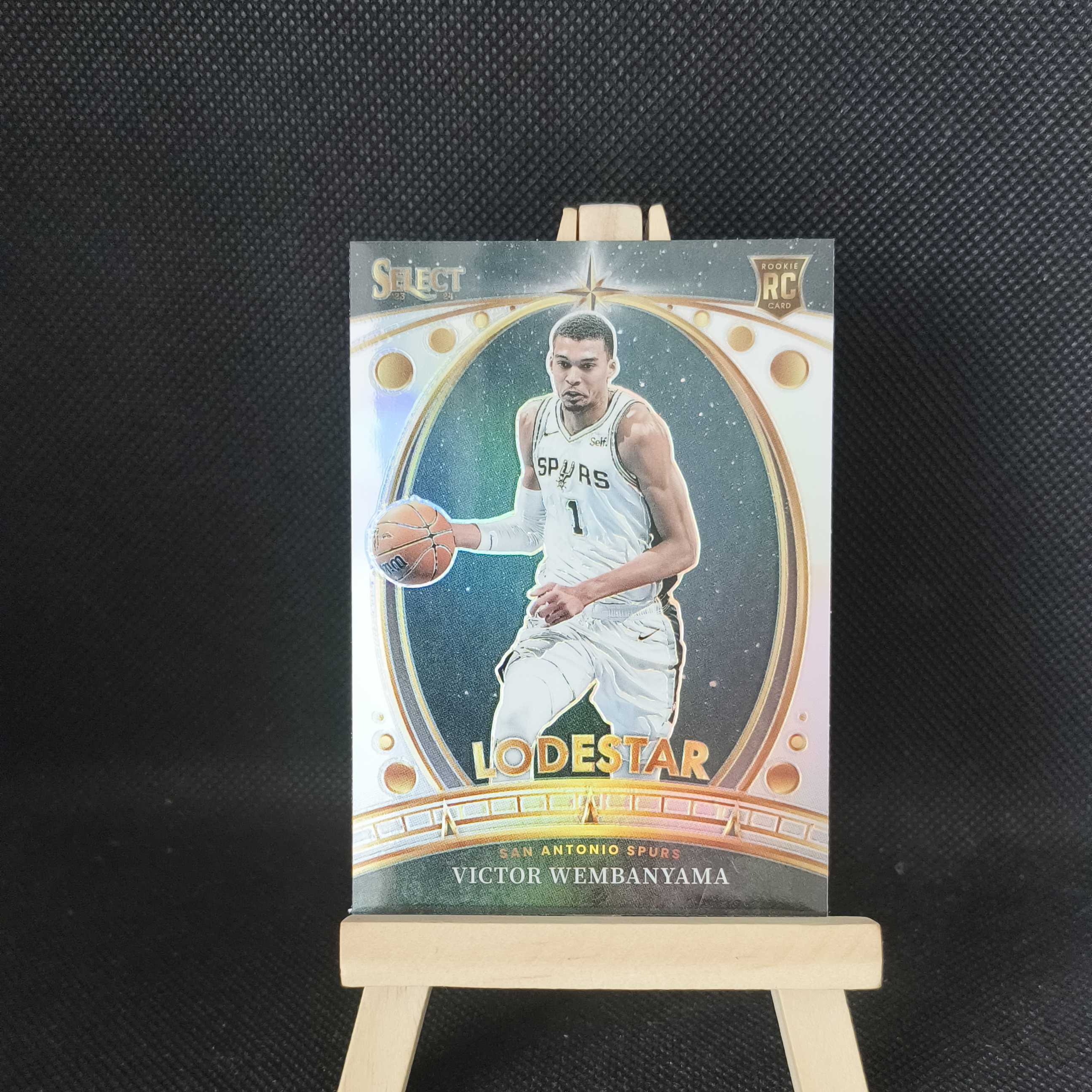 2023-24 Panini Select Victor Wembanyama RC 马刺 新秀RC 文班亚马 折射 银折 星空特卡 最佳新秀全明星 未来超巨 微瑕如图
