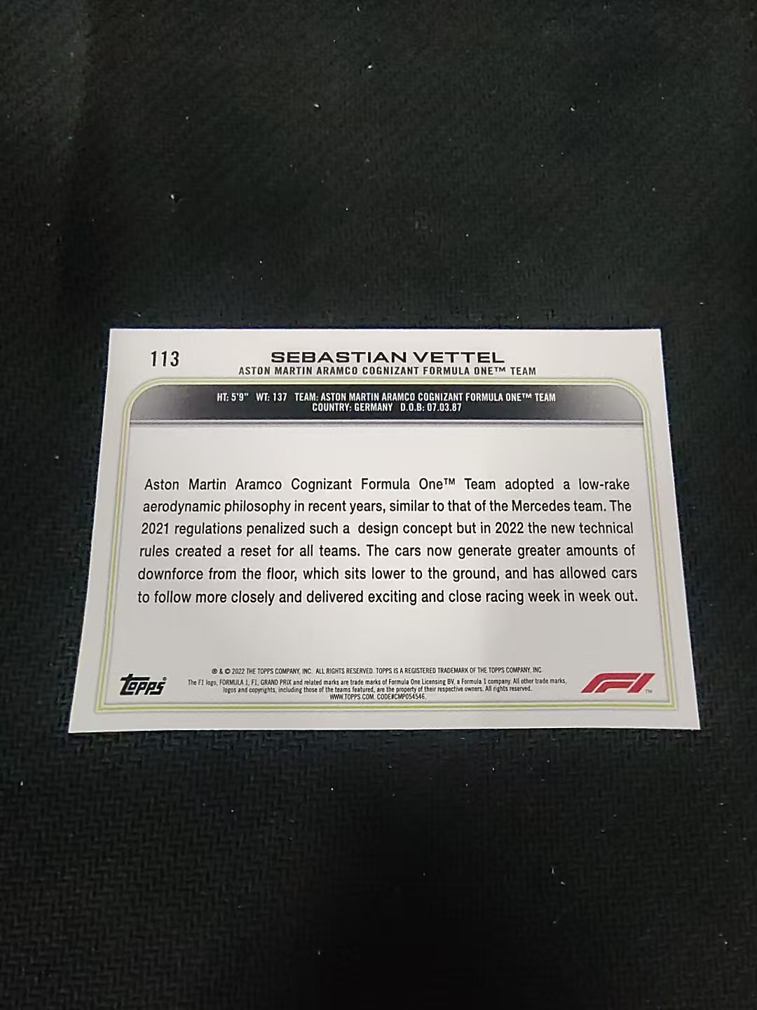 【汽水拍卖】2022 Topps Chrome F1 Sebastian Vettel 塞巴斯蒂安 维特尔 划痕 边角瑕疵 @113