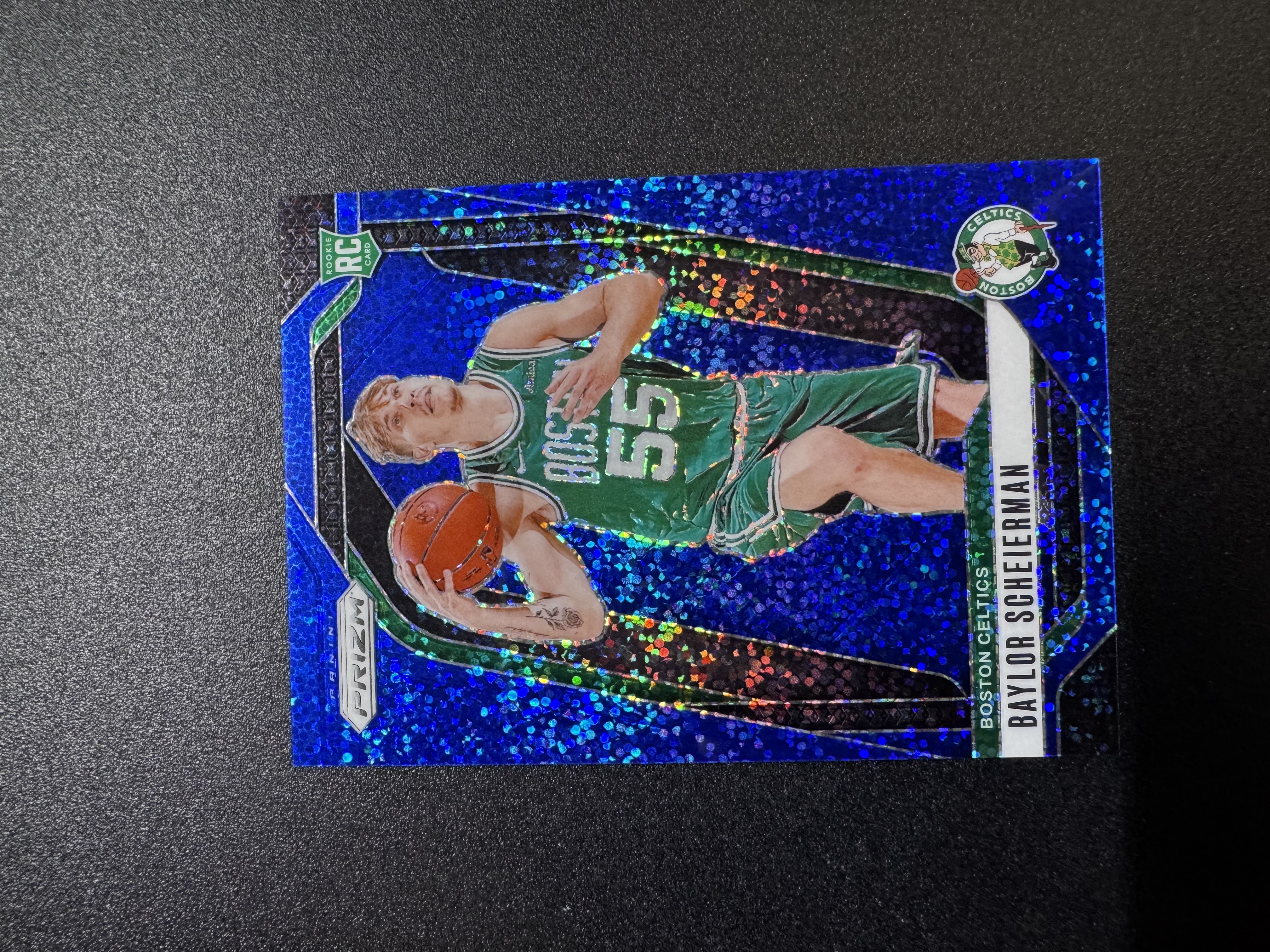 2024-25 Panini Prizm Baylor Scheierman RC pz积分补偿包 凯尔特人 新秀 贝勒 沙伊尔曼 /144编 蓝闪碎折 折射