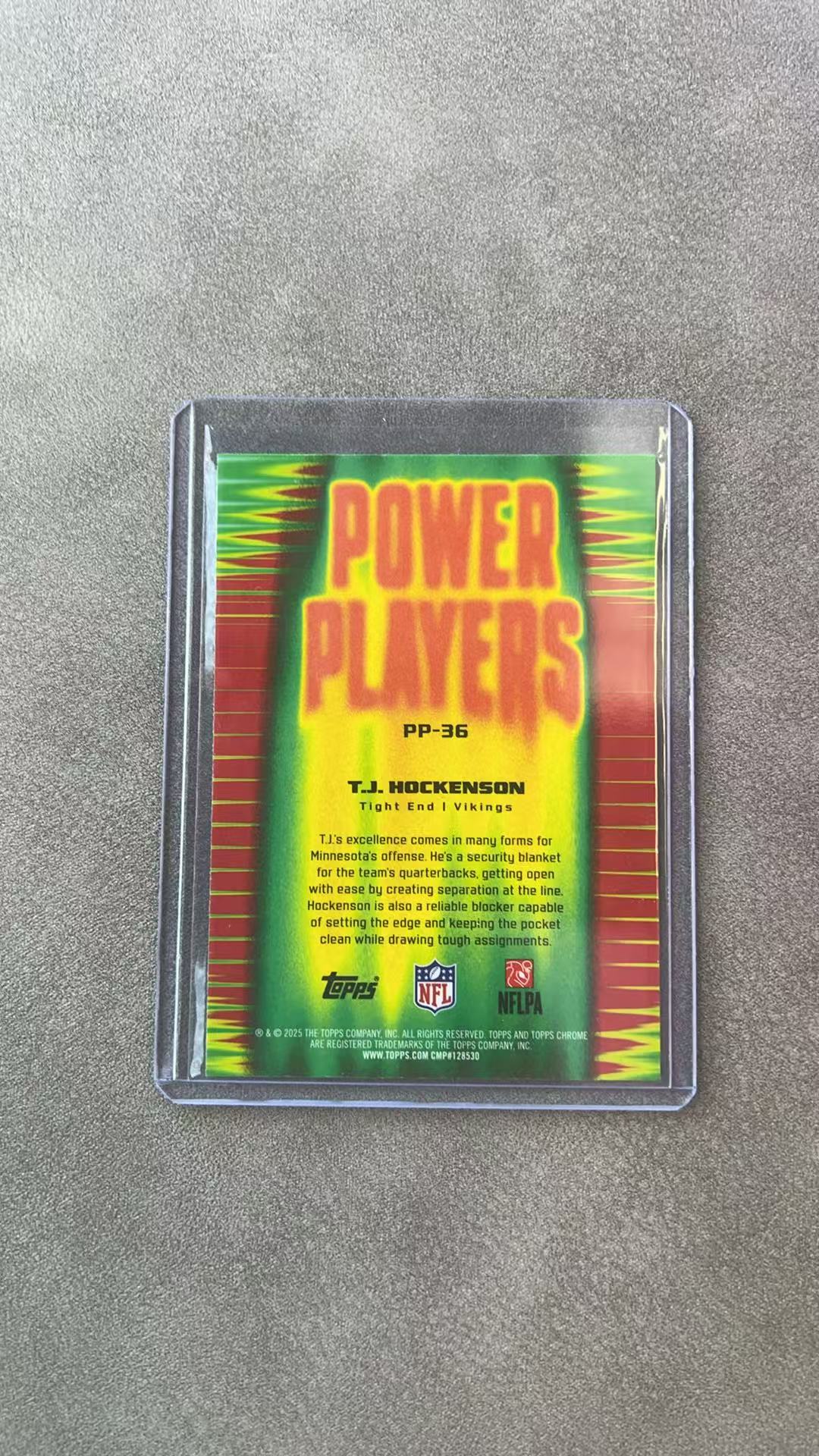 4287【330球星卡实体店代卖】2025 Topps Chrome NFL TC 元年 TJ霍肯森 T.J. Hockenson 维京人190/199编 Power Player特卡(UK23)