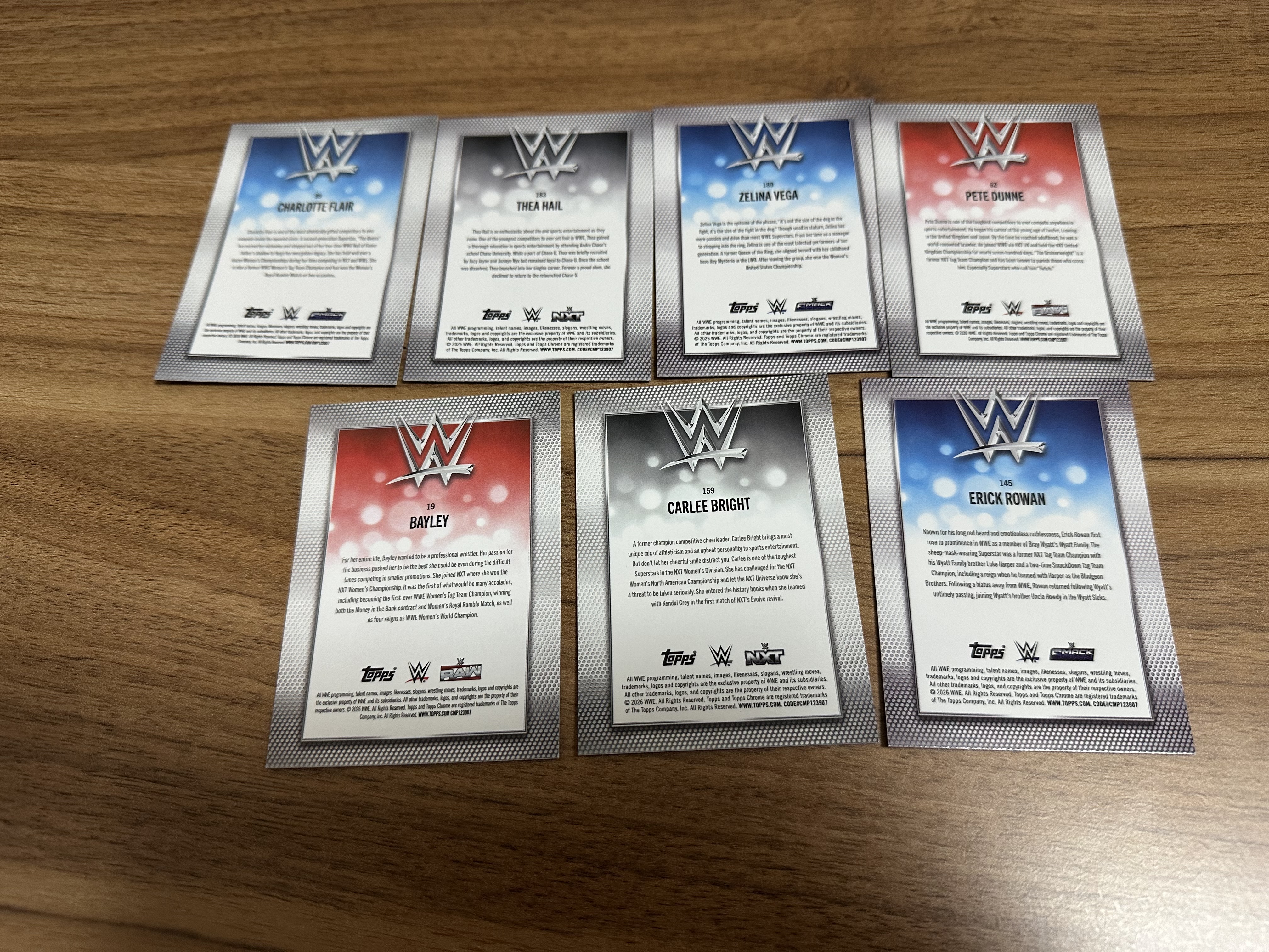 2026 Topps Chrome Charlotte Flair BAYLEY lot7 蓝宝石