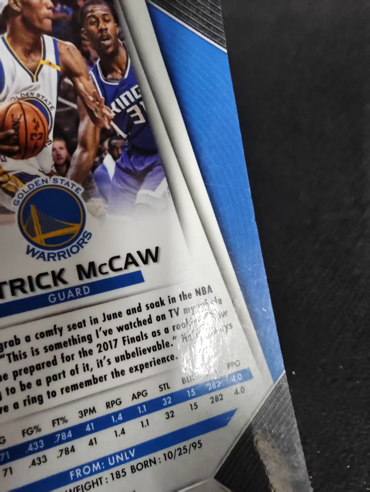 2017-18 Panini Prizm Patrick McCaw 勇士队 麦考 泡泡折 PZ 划痕 边角瑕疵 #45
