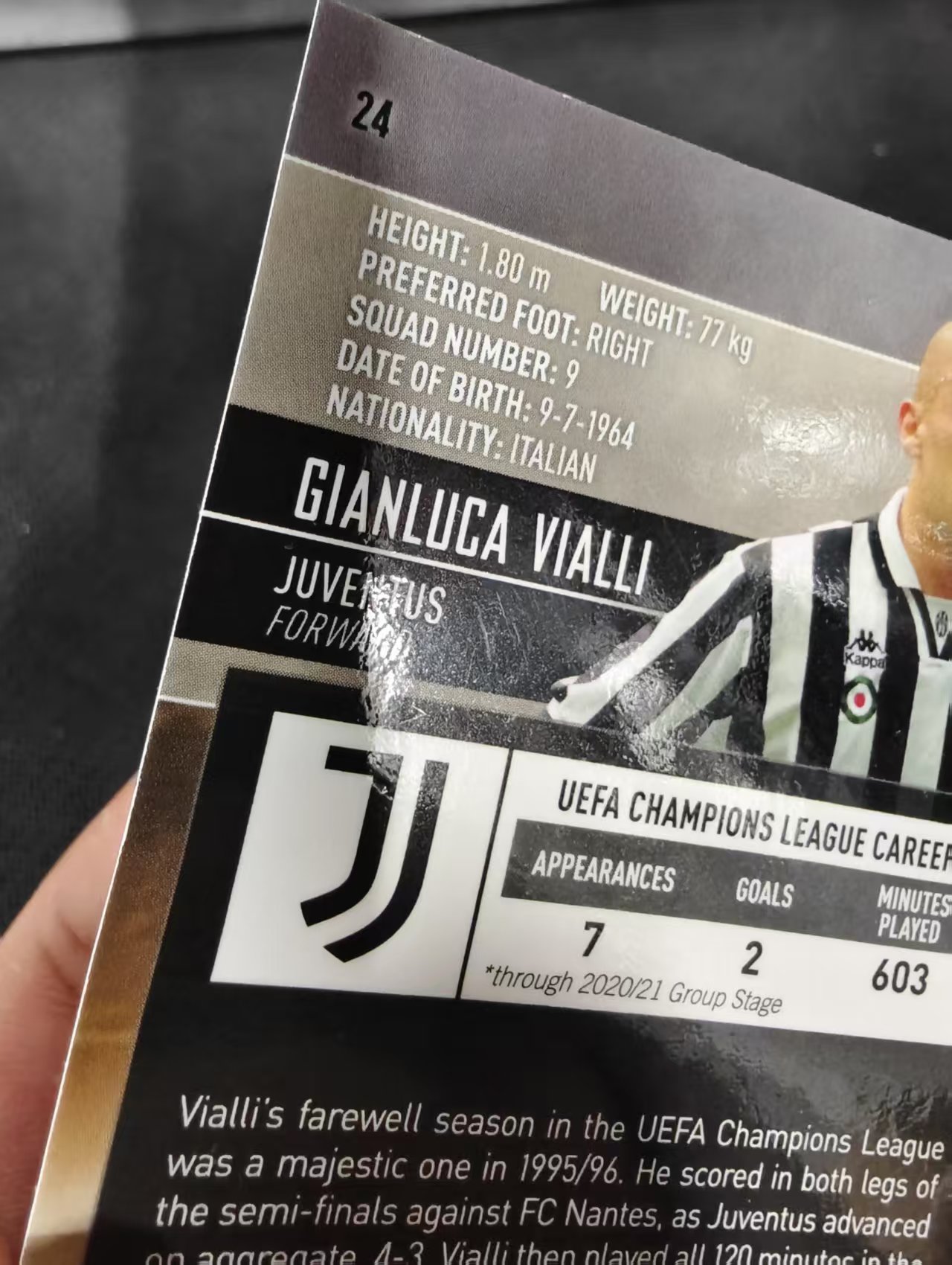 【可合并,不累计】2021 Topps Stadium Club Chrome Gianluca Vialli 尤文图斯 维亚利 捧杯 竞技场 欧冠 划痕 边角瑕疵 #24