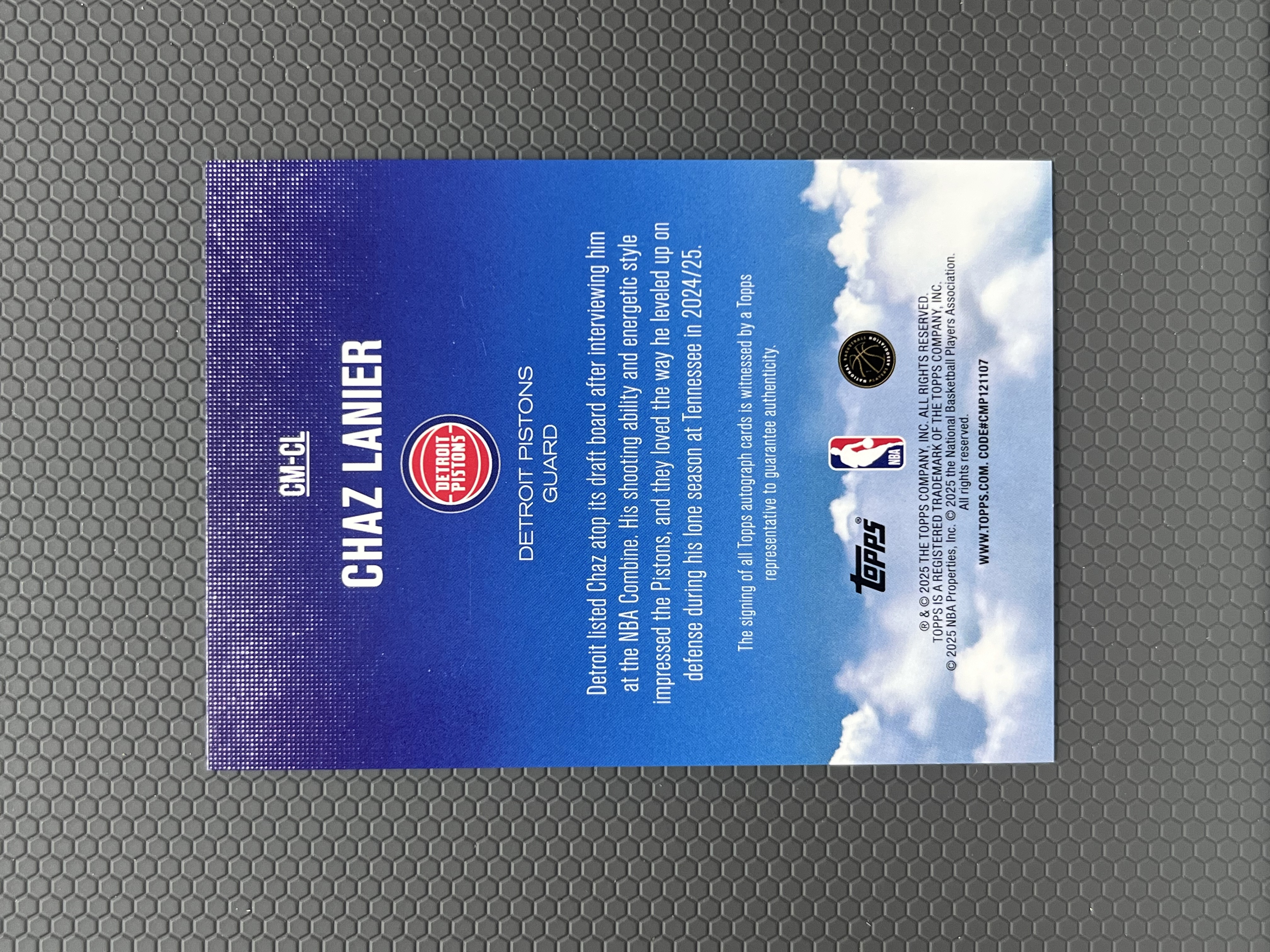 2025 Topps 新秀 查兹·拉尼尔 CHAZ LANIER 活塞 RC 签字 新秀签 特卡 折射 卡品如图-左