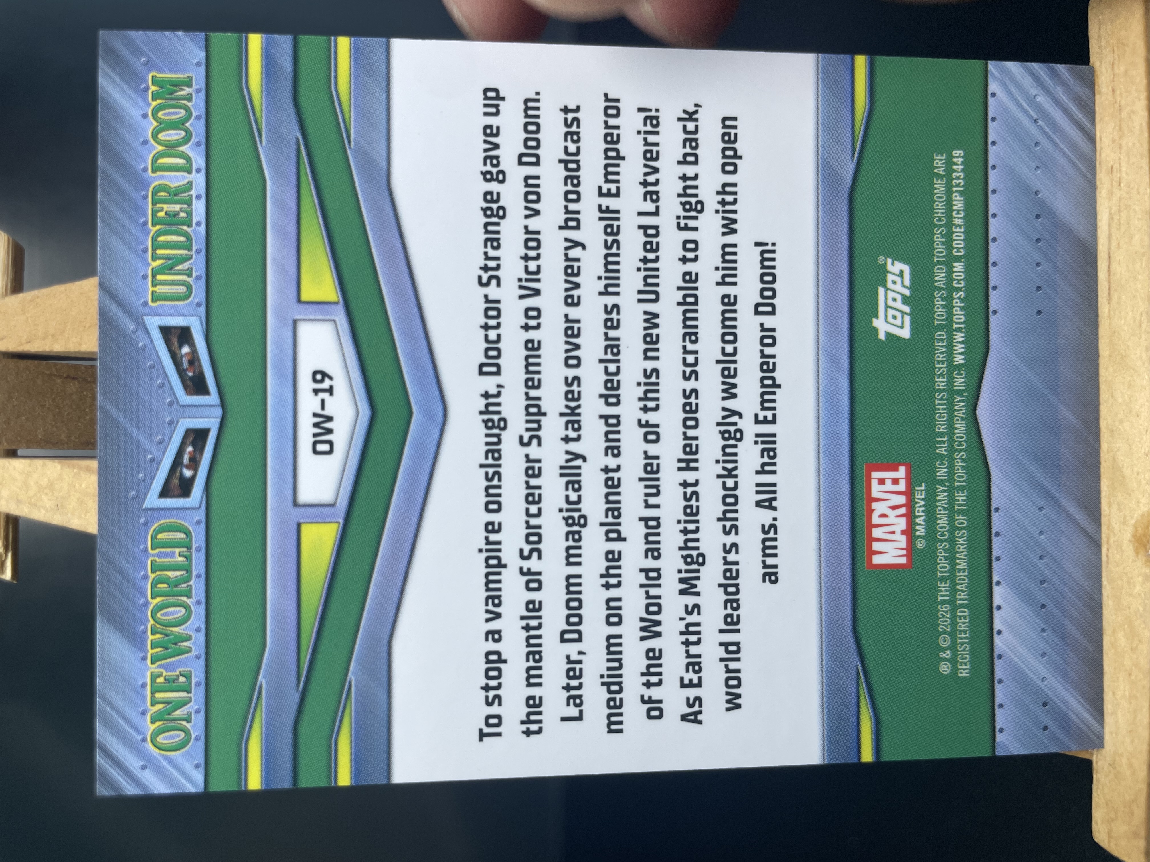 (B6)2026 TOPPS MARVEL 折射 寰宇臣服毁灭博士 实卡好看 收藏凑套必备 卡品如图 !!!