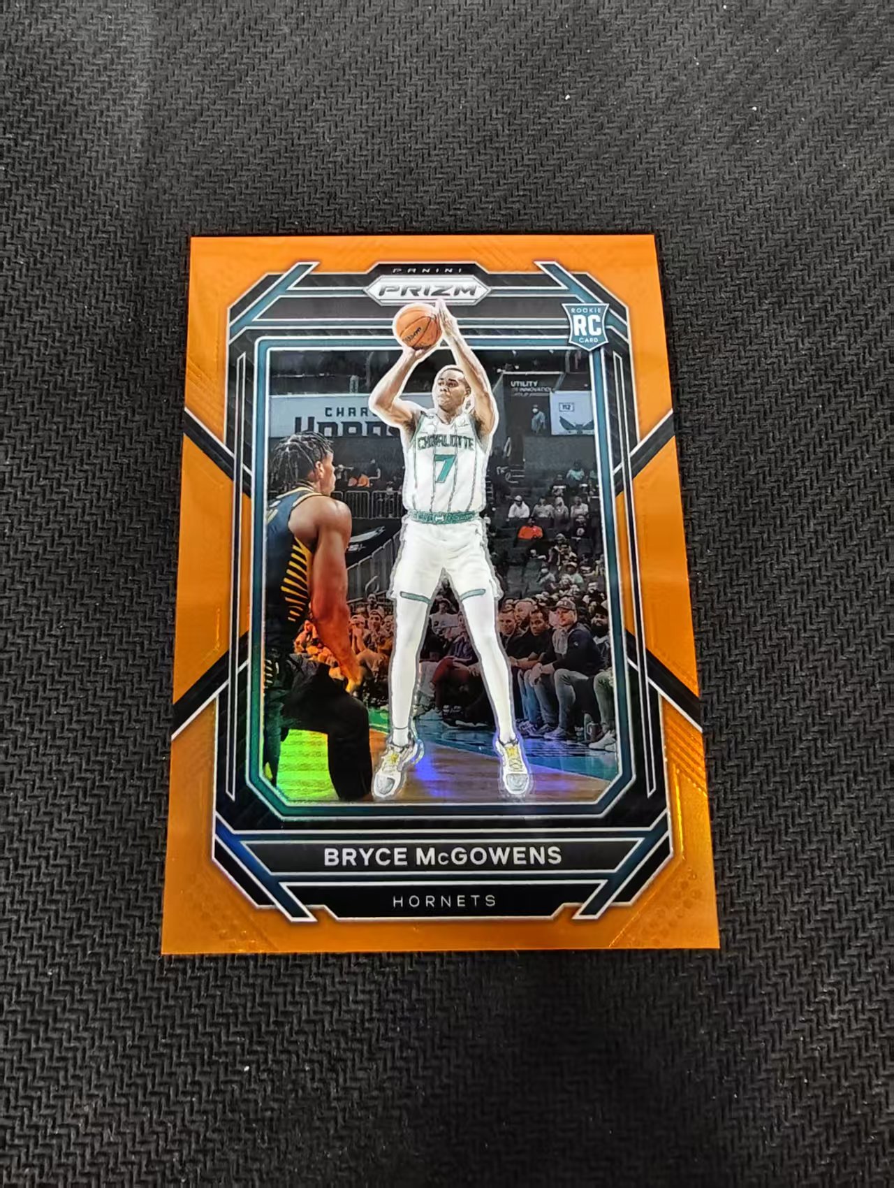 【汽水拍卖】2022-23 Panini Prizm Bryce McGowens PZ 黄蜂 新秀 RC 布莱斯 麦戈文斯 橙折 折射 49编 微瑕如图
