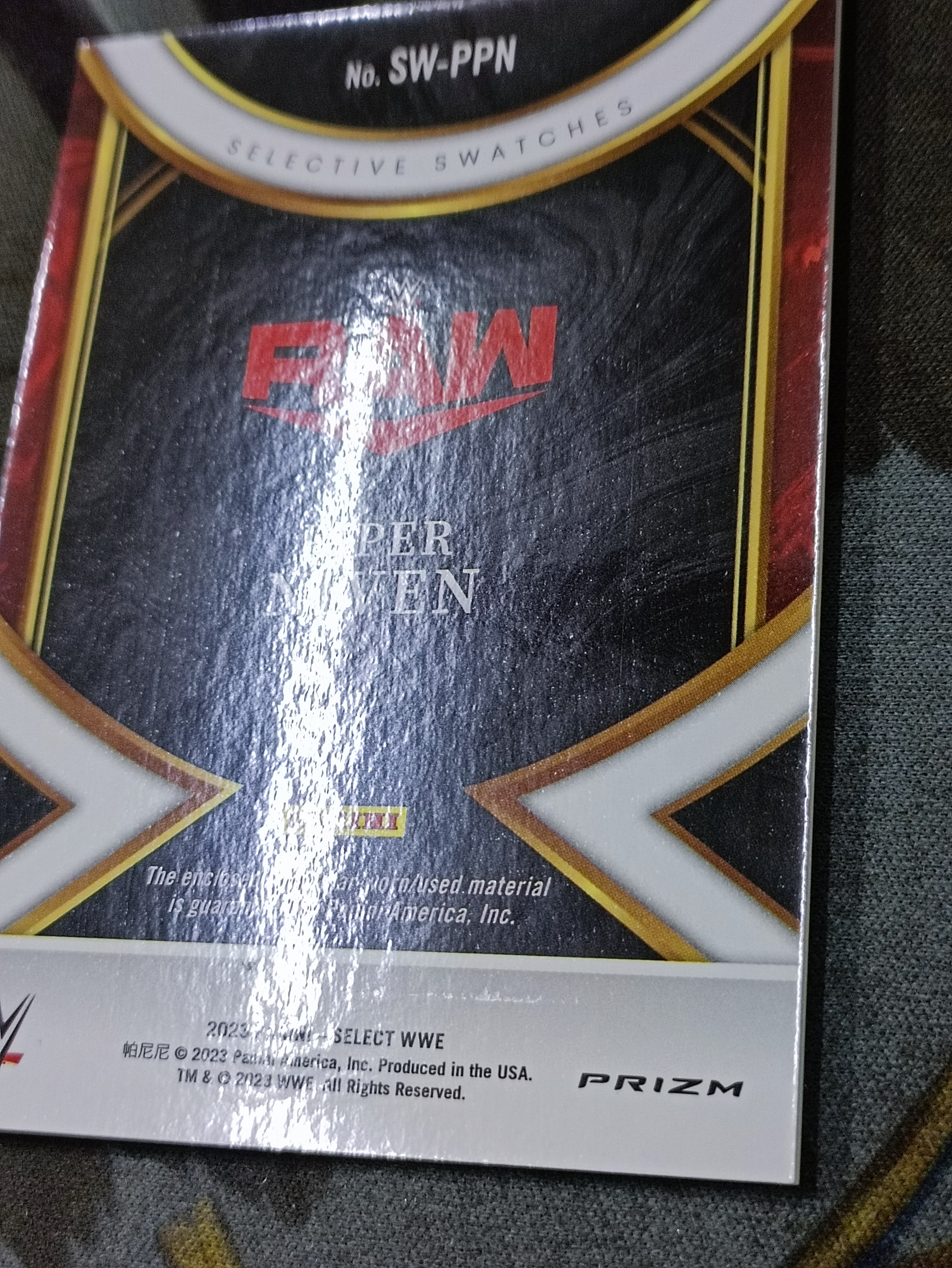 2023 Panini Select WWE Piper Niven 猪猪女孩” 派珀尼文 银折 物料实物 WWE 职业摔角(品见大图小瑕)《苏州卡通》J【ANDY】
