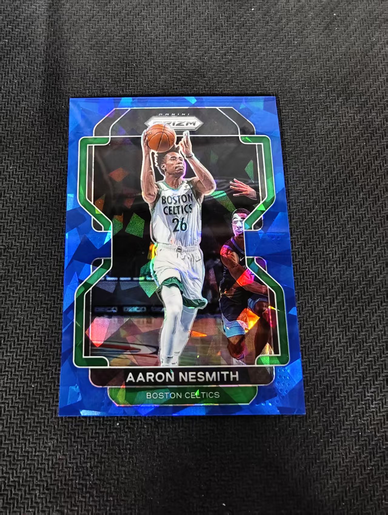 【汽水拍卖】2021-22 Panini Prizm Aaron Nesmith PZ 凯尔特人 阿隆内史密斯 蓝碎冰 125编 微瑕如图