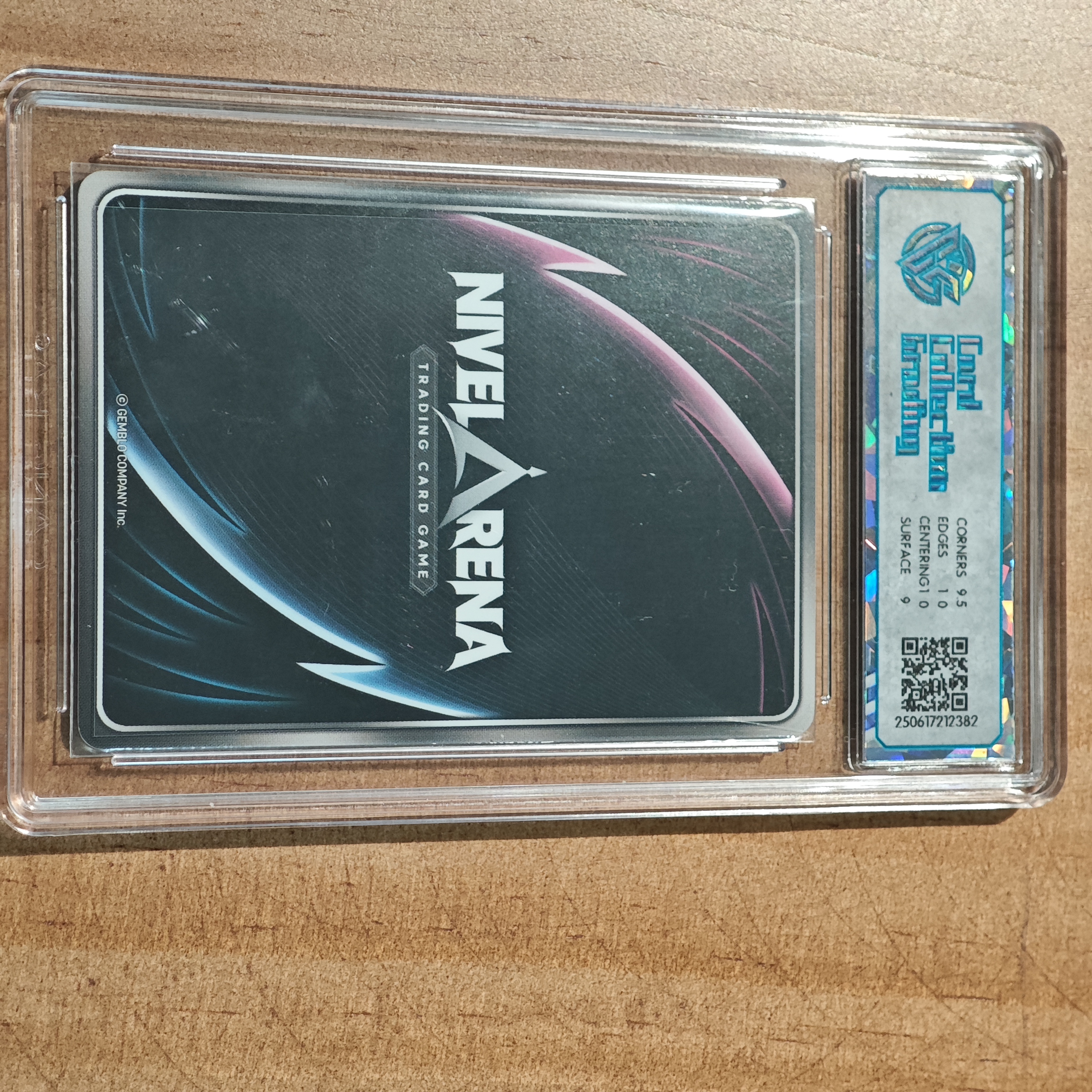 Nivel Arena TCG 日版 《胜利女神:妮姬》 白雪公主 - 白色骑士 BT01-039 R JPN评级:9.5分 卡品如图 默认微瑕