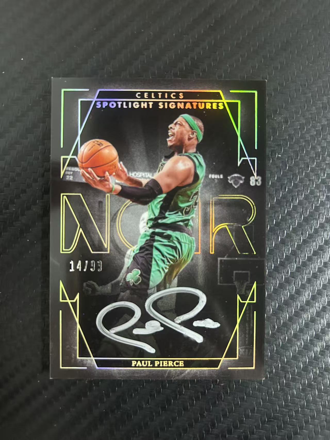 2024-25 Panini Noir Paul Pierce #SSV-PPE【灯灯拍卡】 诺尔 凯尔特人 保罗 皮尔斯 签字 卡签 银笔 聚光灯 镜面 真理 /99编 品相见图【麦浪风】
