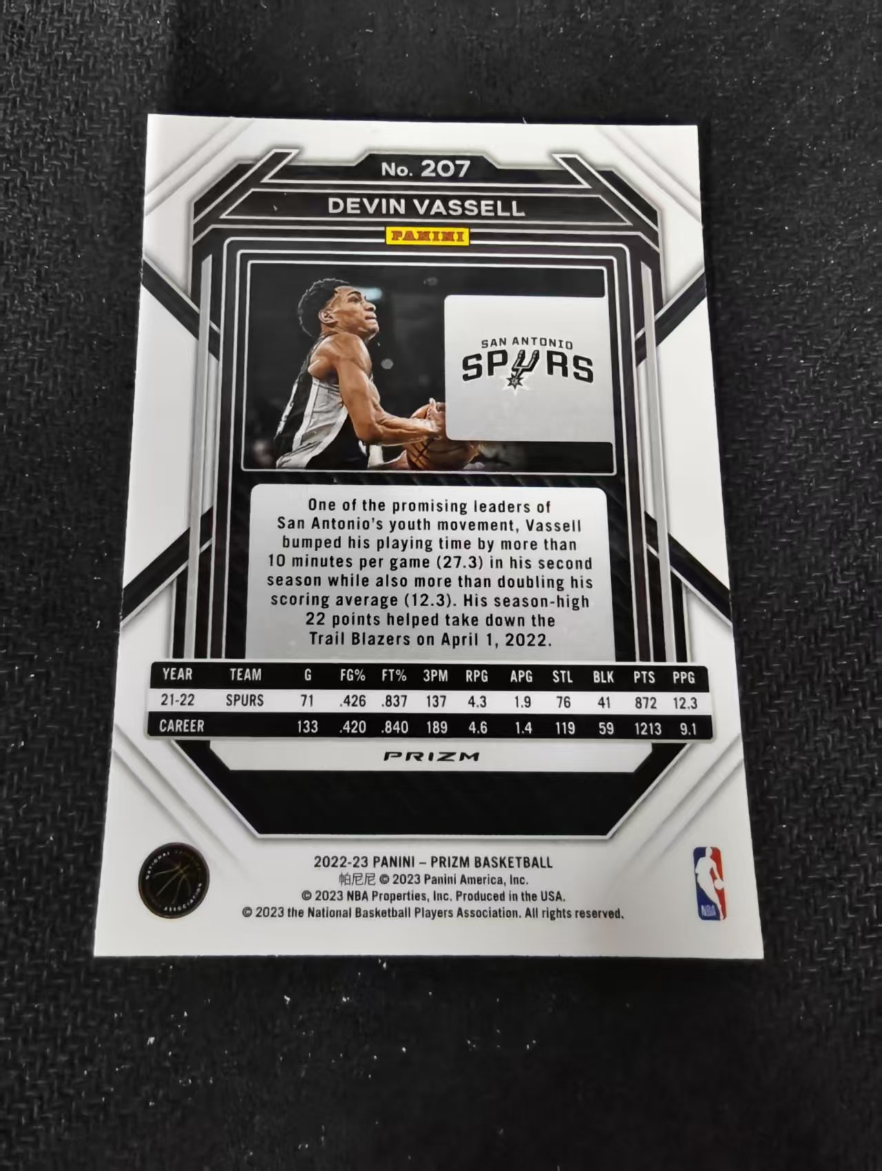2022-23 Panini Prizm Devin Vassell 马刺 德文瓦塞尔 脉冲折 PZ 划痕 边角瑕疵 #207