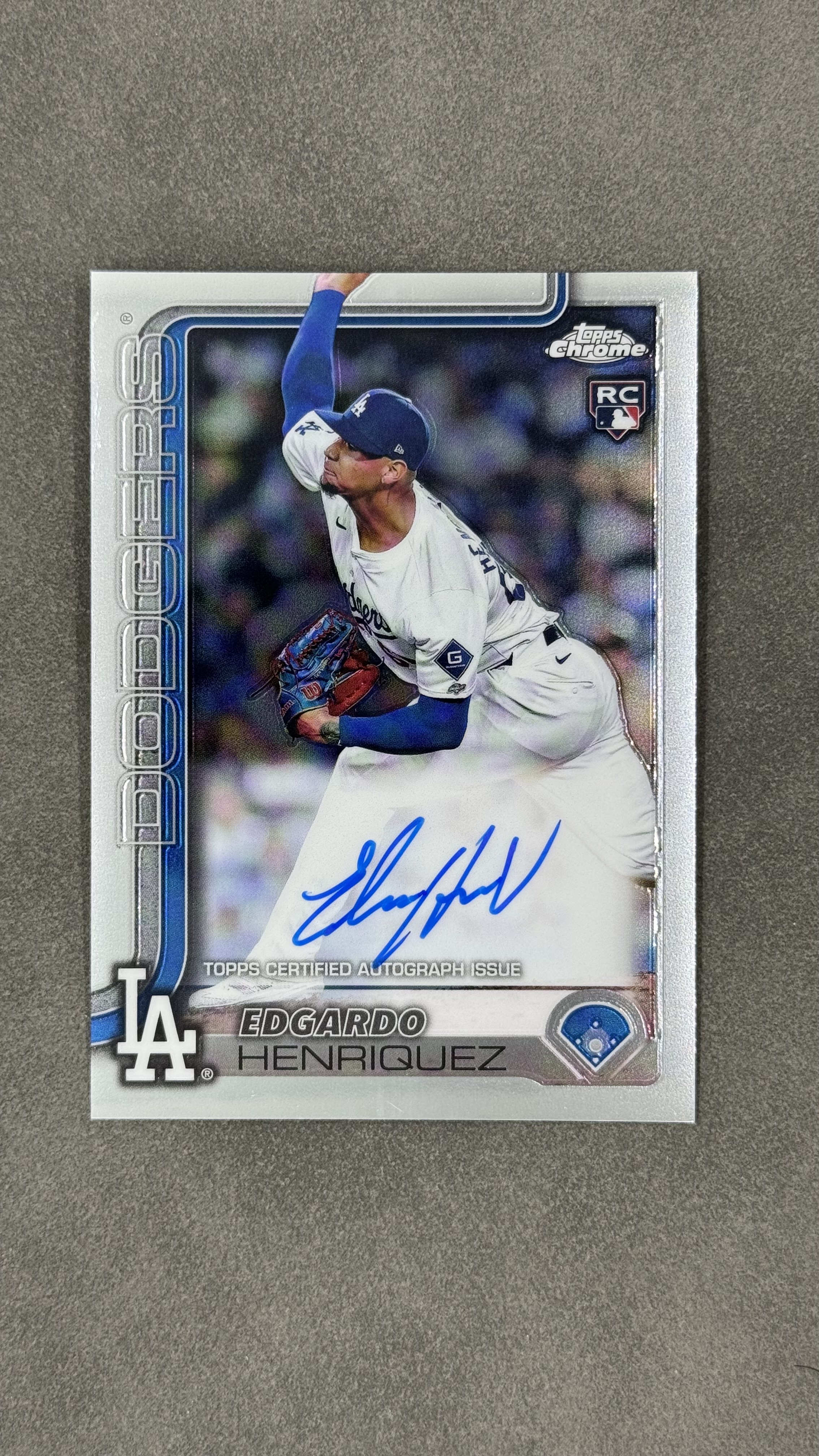 2025 Topps Chrome Edgardo Henriquez RC 道奇队 埃德加多・路易斯・恩里克斯 新秀救援投手 火球男 赛季表现不俗 签字 卡签 未来潜力可期 值得收藏 #RA-EH