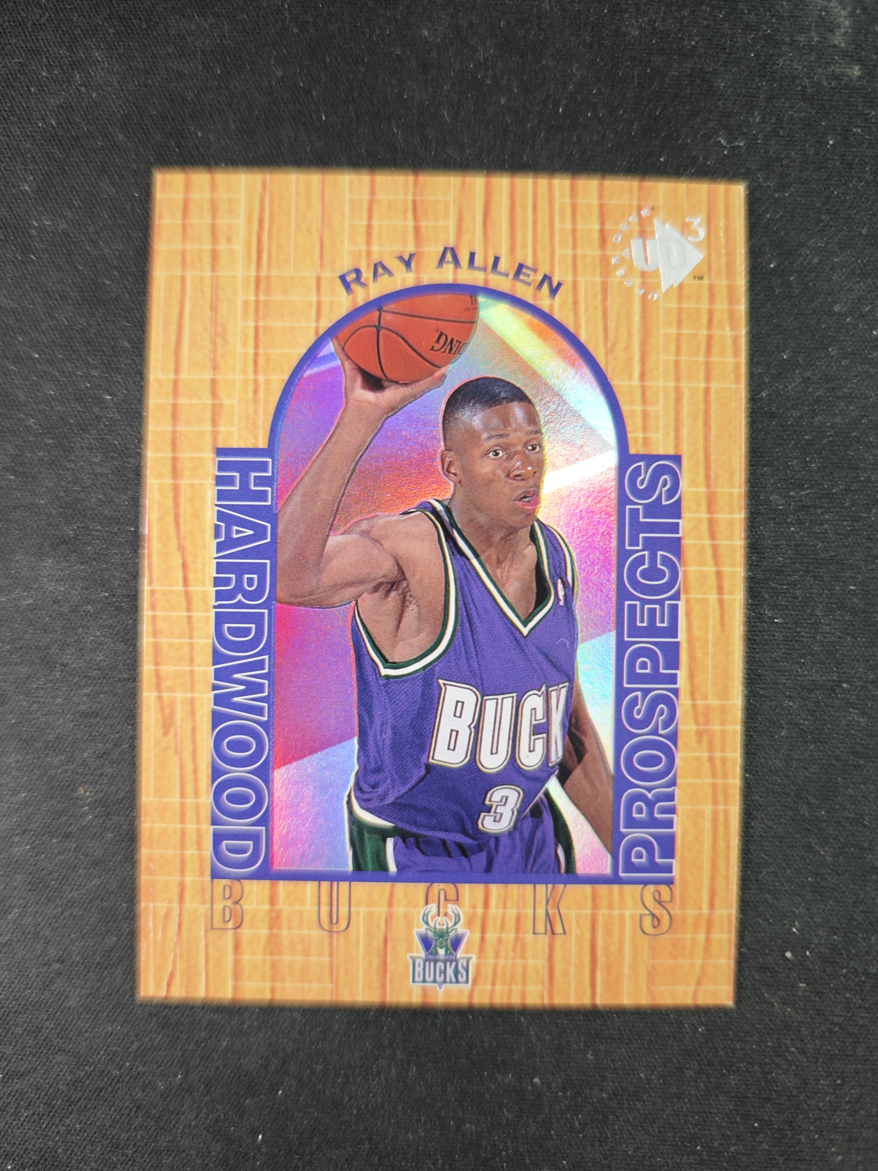 【蛤蟆特卖】雷阿伦 君子雷 1996-97 UPPER DECK UD3系列 新秀RC 木纹质感 双面折射设计 超级漂亮 绝版好卡 稀有老特 选图超帅 卡品如图 专收必备!