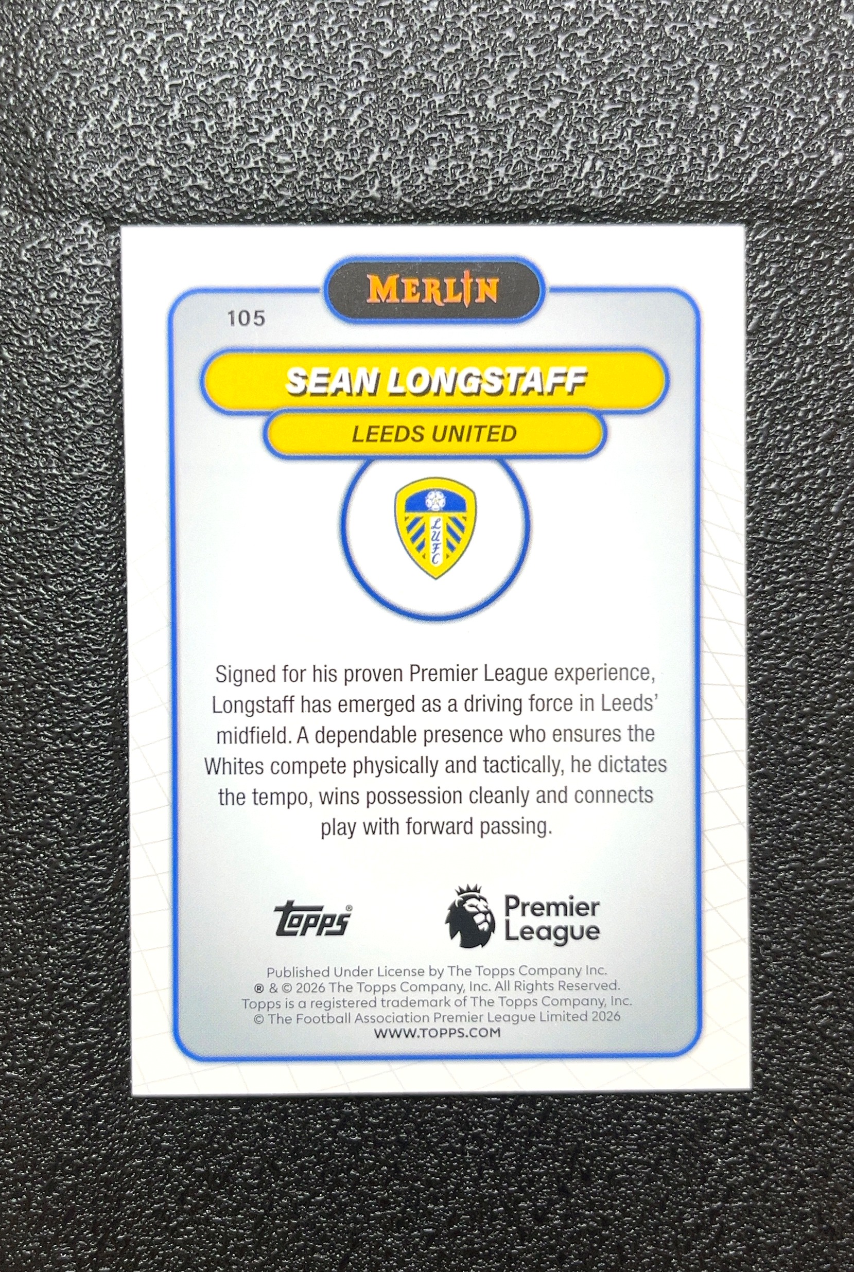 【岛屿拍卖】2026 Topps Merlin Sean Longstaff 肖恩·朗斯塔夫 磁带折 折射 卡品如图 高价值 #105 Leeds United 利兹联 0001#55