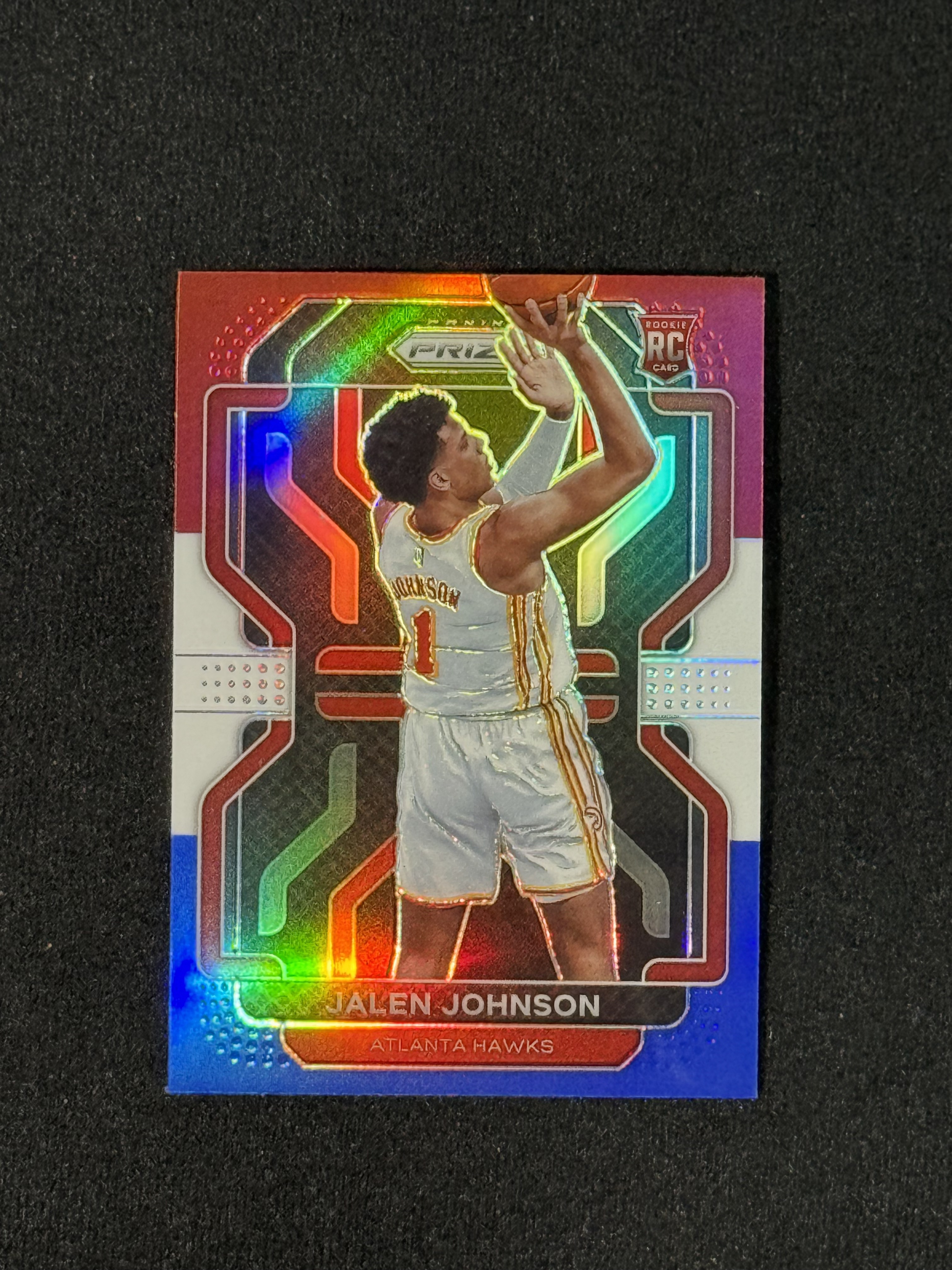 2021-22 Panini Prizm Jalen Johnson RC 【扎克代卖】PZ 老鹰 新秀 杰伦 约翰逊 三色折 瑕疵如图 投资必备
