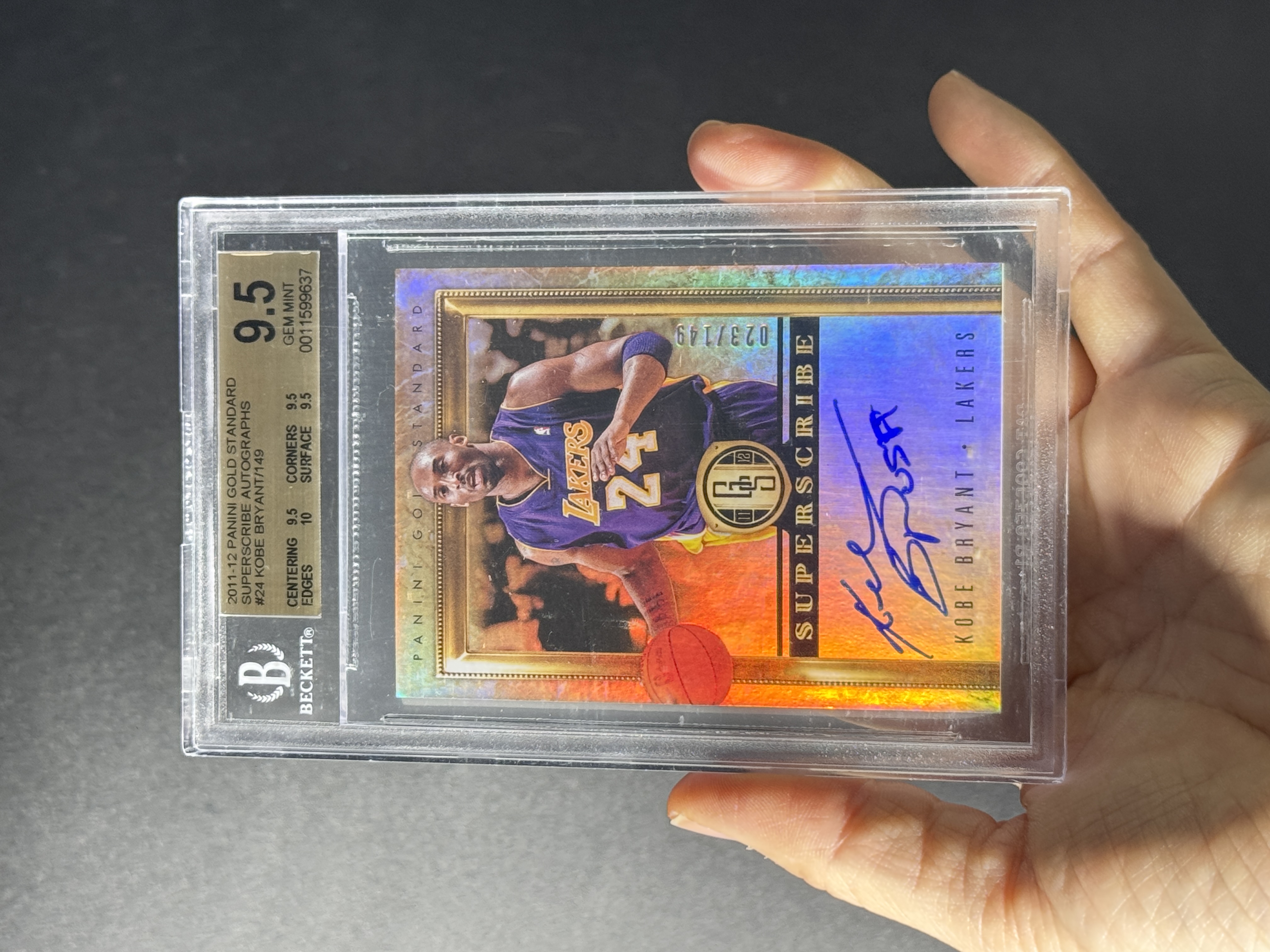 【喷子拍卖】2011-12 panini gold standard Kobe Bryant 金砖 湖人 科比 布莱恩特 铭文 签字 149编 卡签 签了USA 大hit卡 此版只有前24张铭文 超级sp BGS金标9.5/10 魔术总冠军