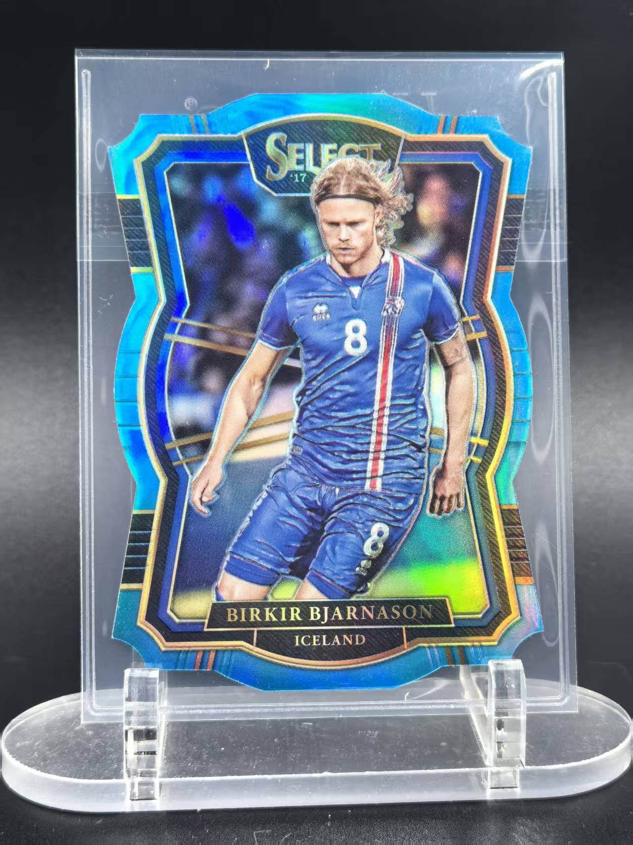 2017-18 Panini Select Birkir Bjarnason #139 巴加尔南森 冰岛 蓝异型 064/249编