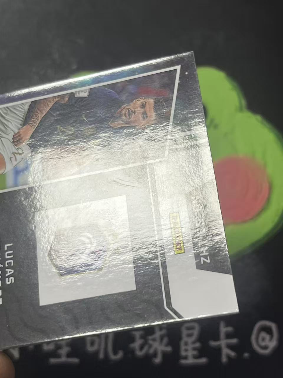 2022-23 Panini Obsidian Lucas Hernandez 黑曜石 法国 卢卡斯 埃尔南德斯 199编 物料 球衣 微瑕如图【ZYP代拍】LS90