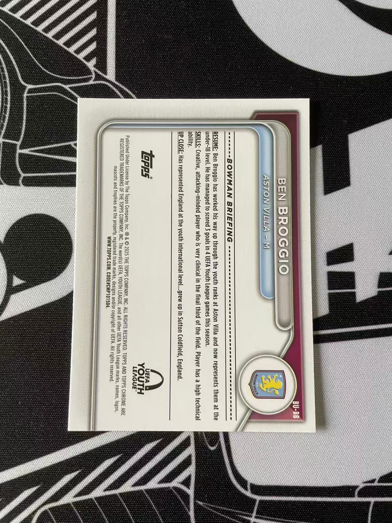 2025 Topps Chrome Ben Broggio 欧冠 欧战Tc 阿斯顿维拉 RC 布罗吉奥 布洛吉奥 银折 折射 新秀 欧青赛 首秀 1st 卡品如图 凑套必备