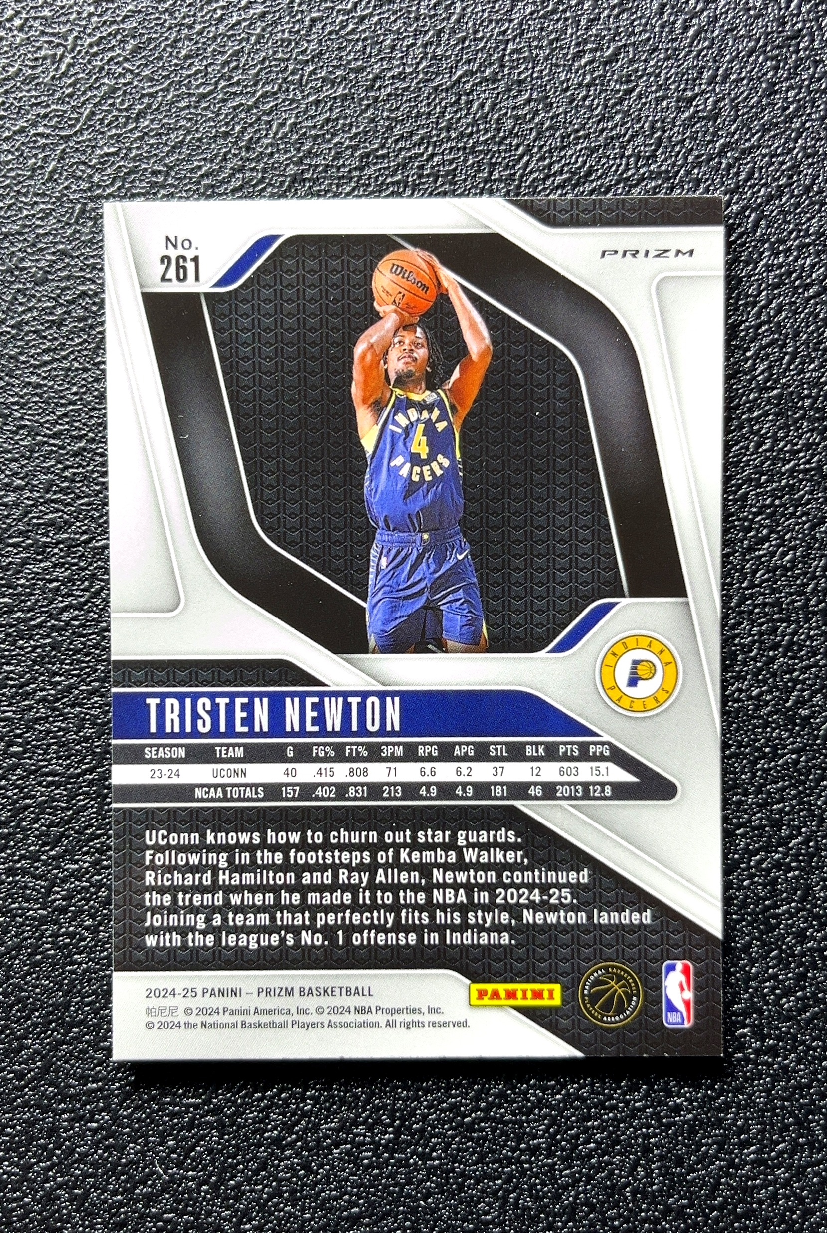 【小白1%代卖】2024-25 Panini Prizm Rookie 新秀 Tristen Newton 特里斯滕·牛顿 银折 折射 新秀 RC 卡品如图 高价值 #261 0712