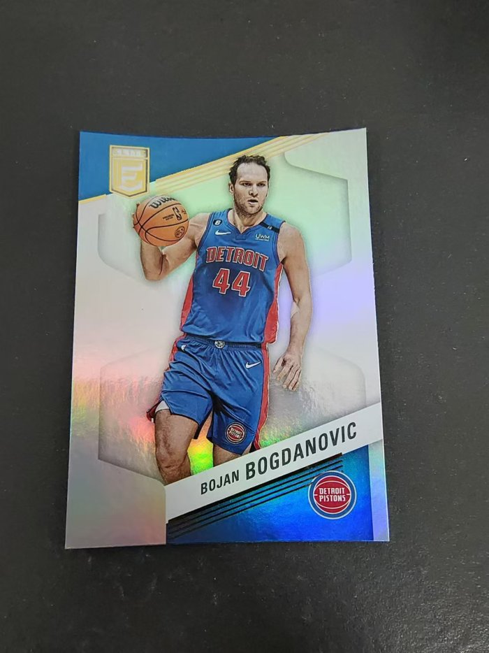 【汽水拍卖】2022-23 panini donruss elite bojan bogdanovic 杜蕾斯 精英 活塞 博扬 博格达诺维奇 折射 #51