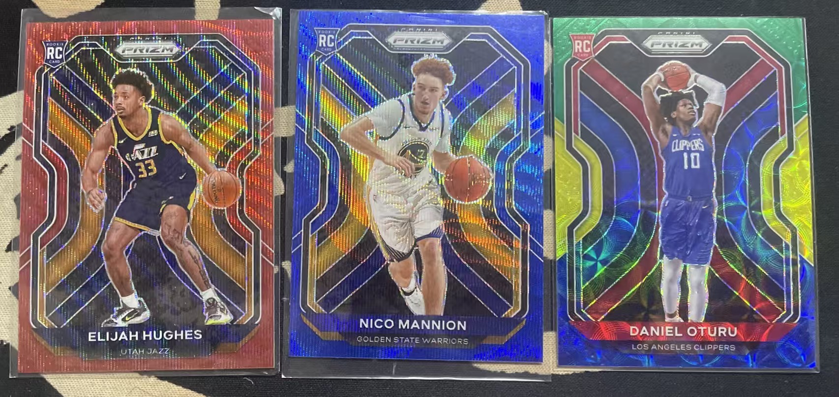 2020-21 Panini Prizm Daniel Oturu 丹尼尔·奥图鲁 黄瓜折 尼克·曼尼恩 蓝波纹折 伊莱贾·休斯 红波纹折 rc 新秀年 折射 打包 凑套 值得收藏 (猴子卡社)
