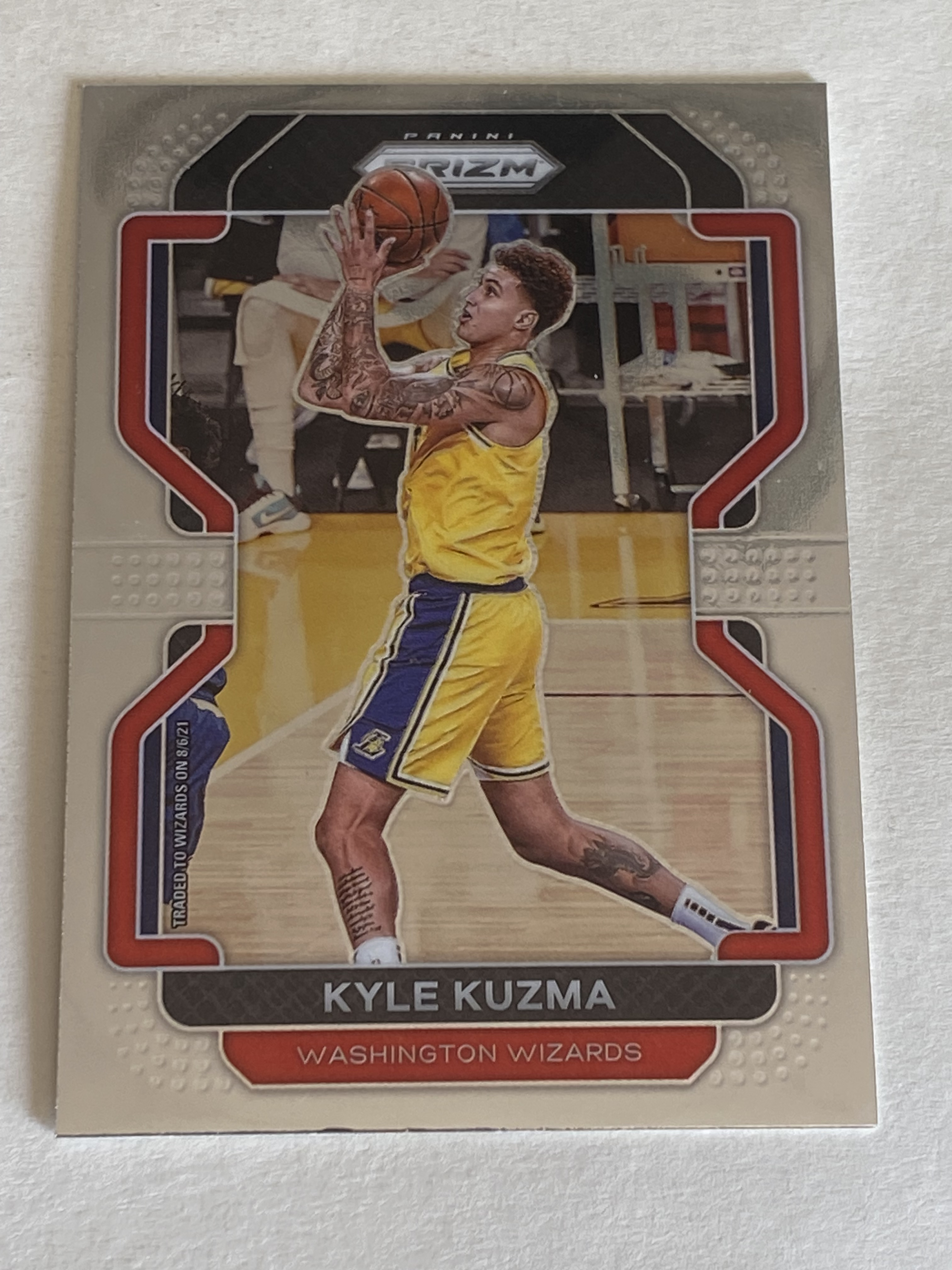 2021-22 Panini Prizm Kyle Kuzma 凯尔 库兹马 奇才队 PZ  凑套必备 实卡精美 卡品如图 热门球星  #156