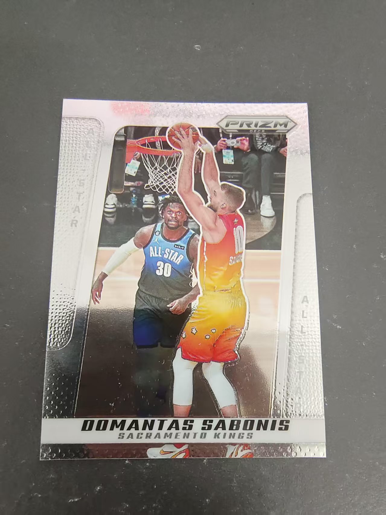 【可合并,不累计】2024-25 Panini Prizm Deca Domantas Sabonis 复刻PZ 多曼塔斯 萨博尼斯 国王 划痕 边角瑕疵 #267