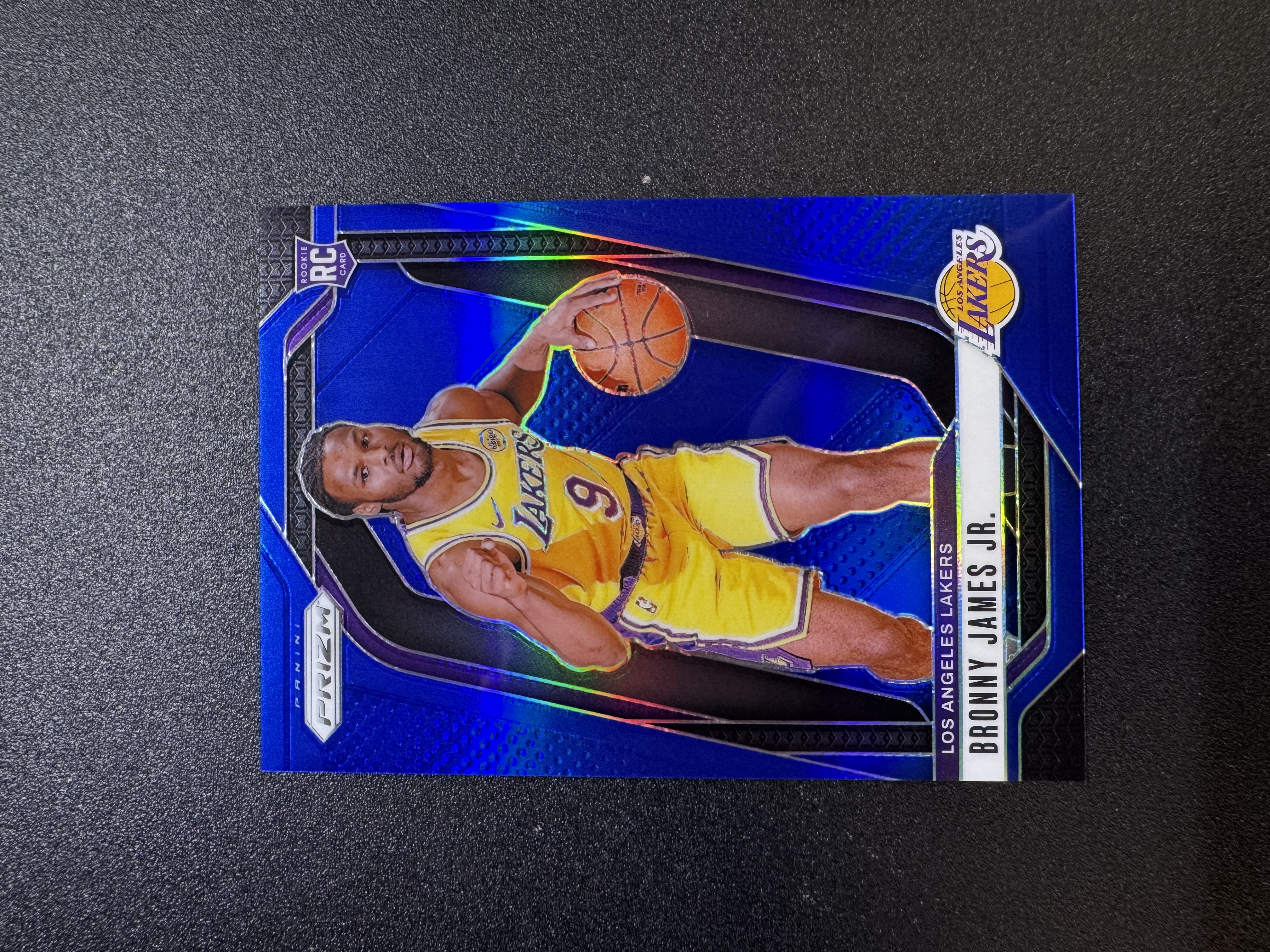 2024-25 Panini Prizm Bronny James RC PZ 布朗尼 詹姆斯 湖人 新秀 199编 蓝折 折射 卡品如图