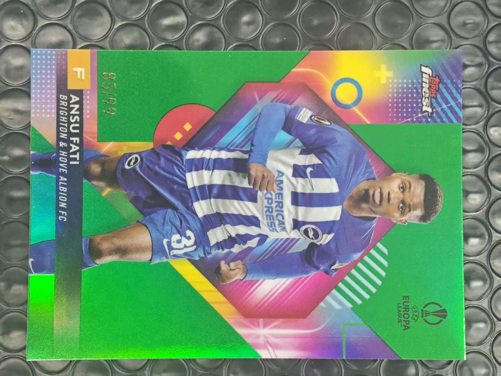 2023-24 Topps Finest Ansu Fati 欧冠 布莱顿 西班牙 安苏 法蒂 85/99编 绿折 折射 卡品如图【原地起飞卡社】MVP11.6