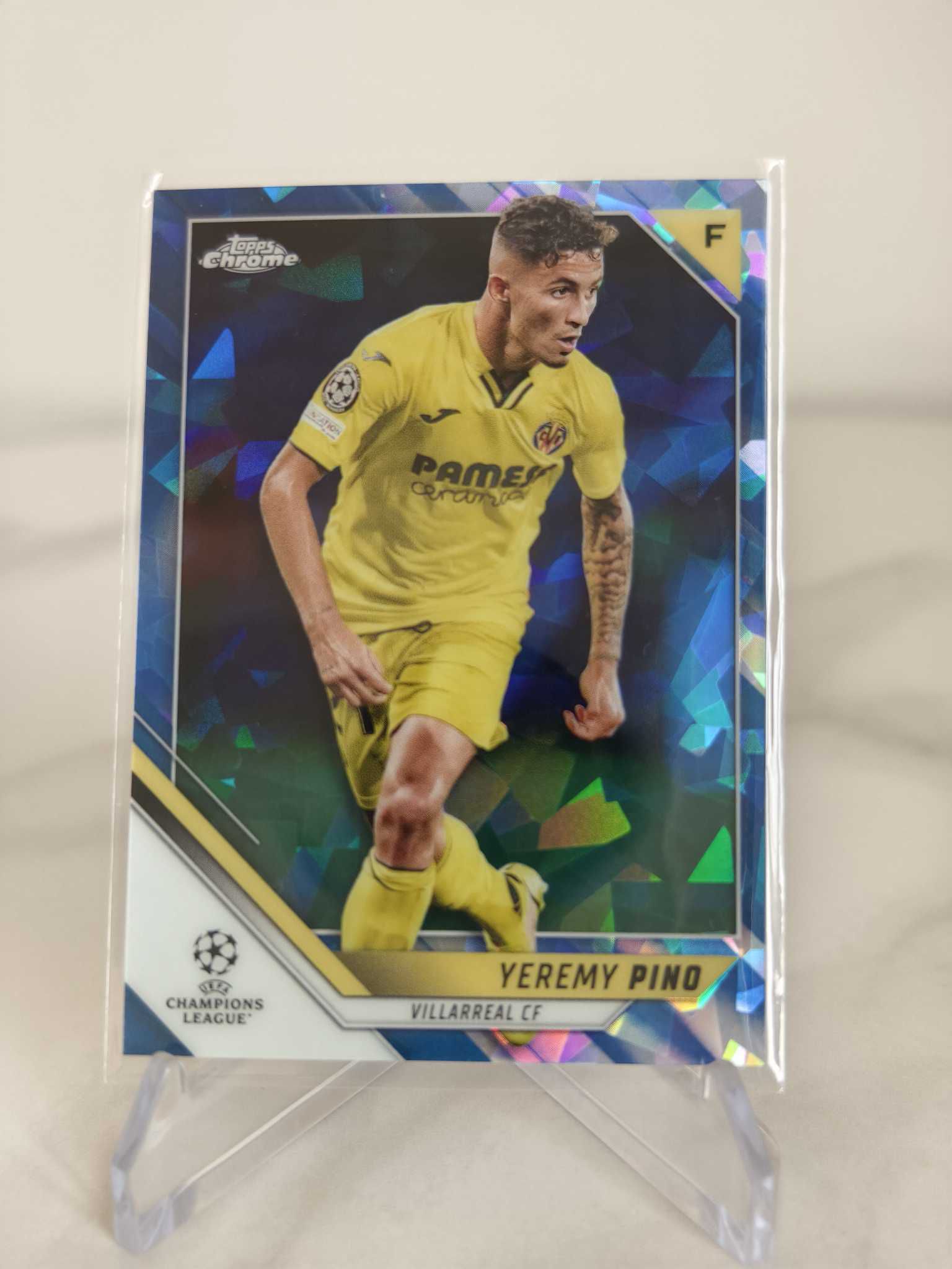 2022 Topps Chrome yeremy pino 耶雷米 皮诺 比利亚雷亚尔 蓝宝石 碎冰折 不保卡品 如图  凑套 专收必备【拍前务必看描述】