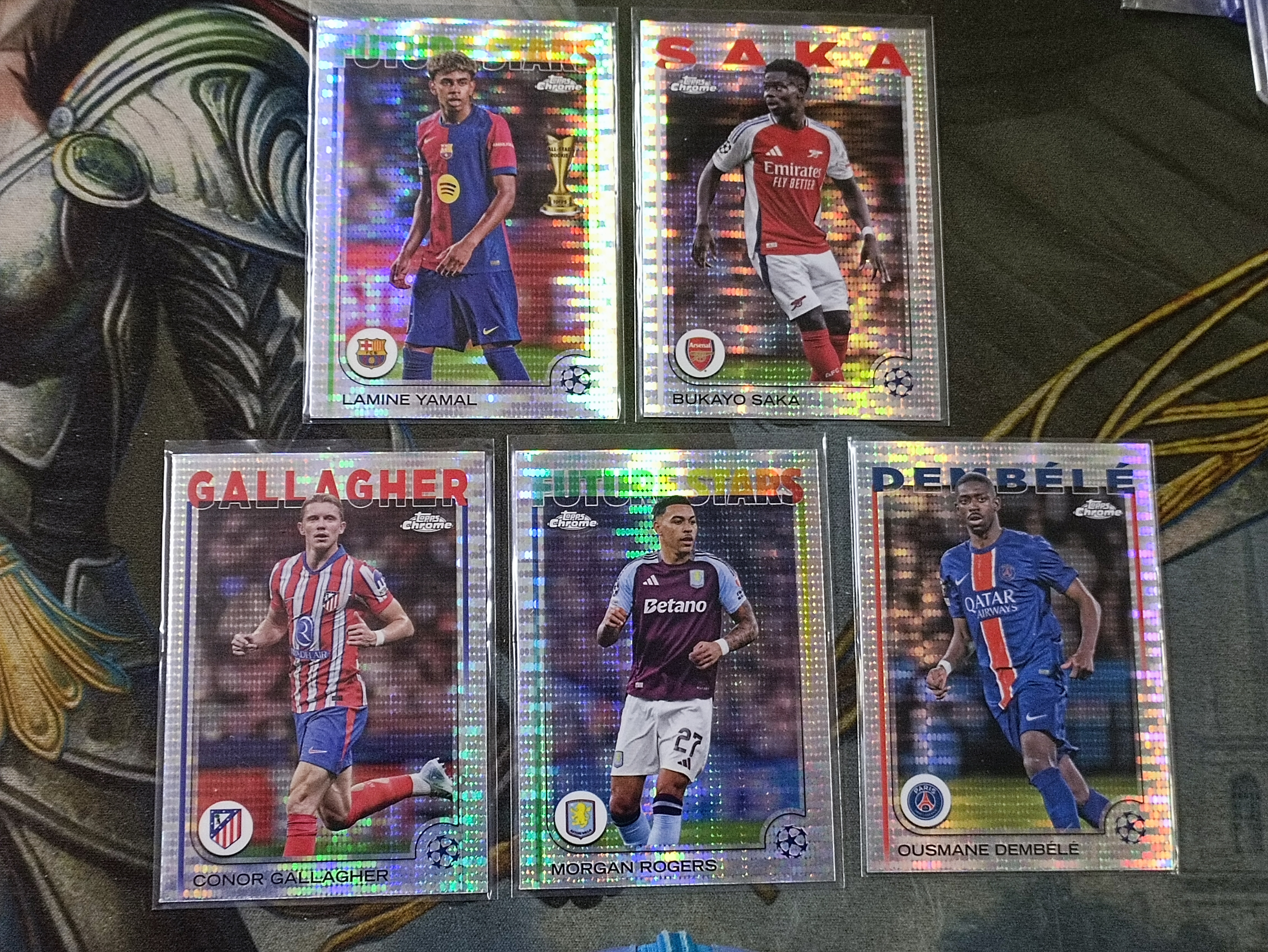 2025 Topps Chrome Lamine Yamal 拉明 亚马尔 FUTURE STARS/萨卡 SAKA 脉冲折 打包5张lot 欧冠足球 巴塞罗那(打包不保卡品)《苏州卡通》X【FN】