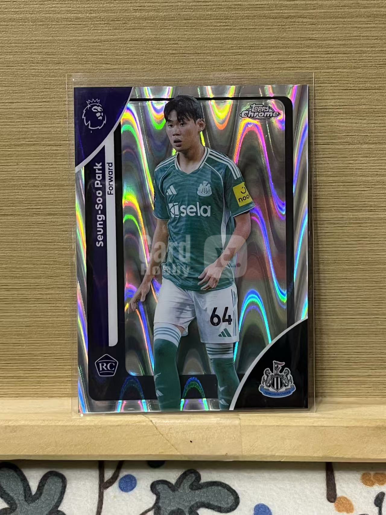 2026 Topps Chrome seung soo park 朴圣洙 新秀 变形虫折 纽卡斯尔联 英超 银折 实卡精美 卡品如图 LZ4